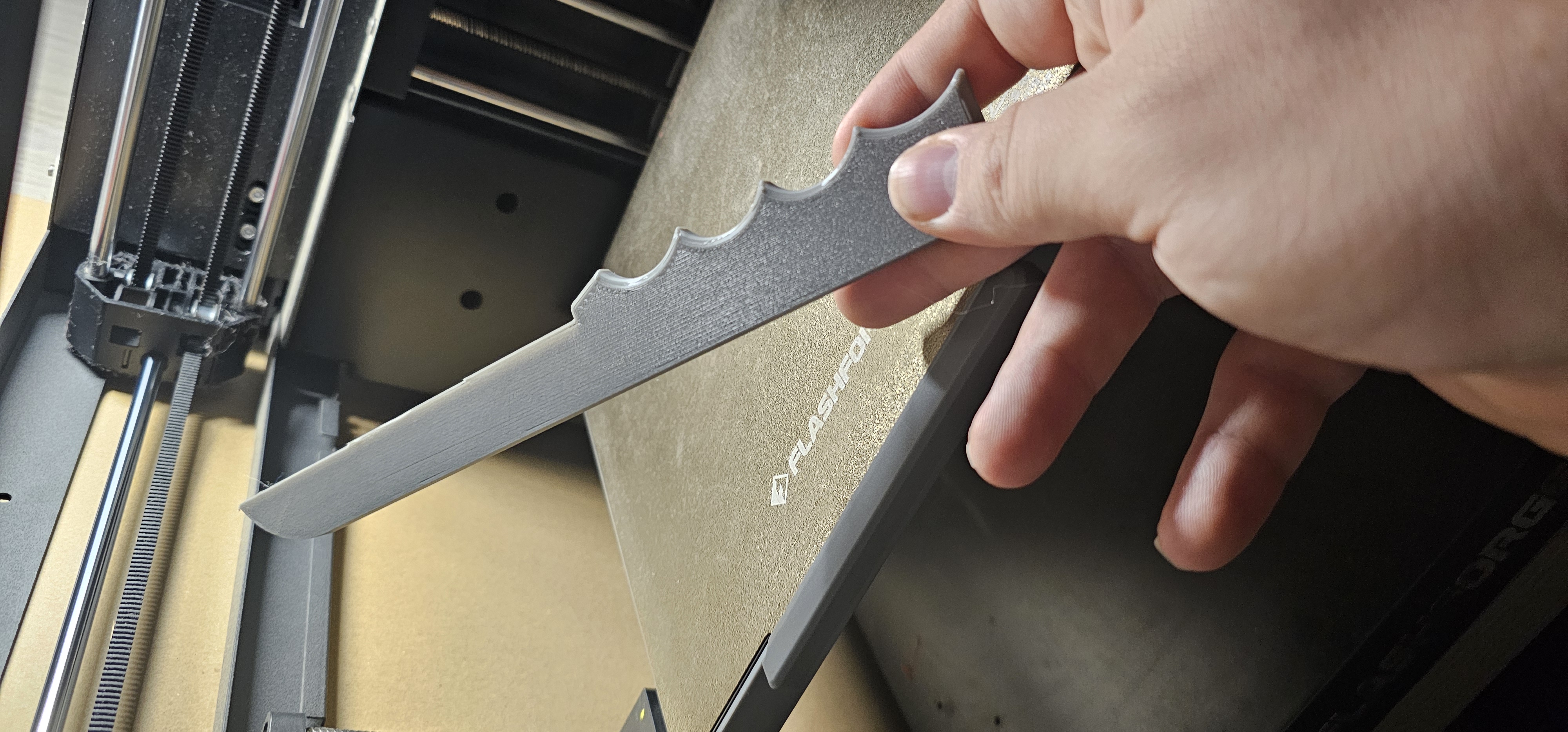 Miniatura 2 do modelo 3D Large Box Cutter