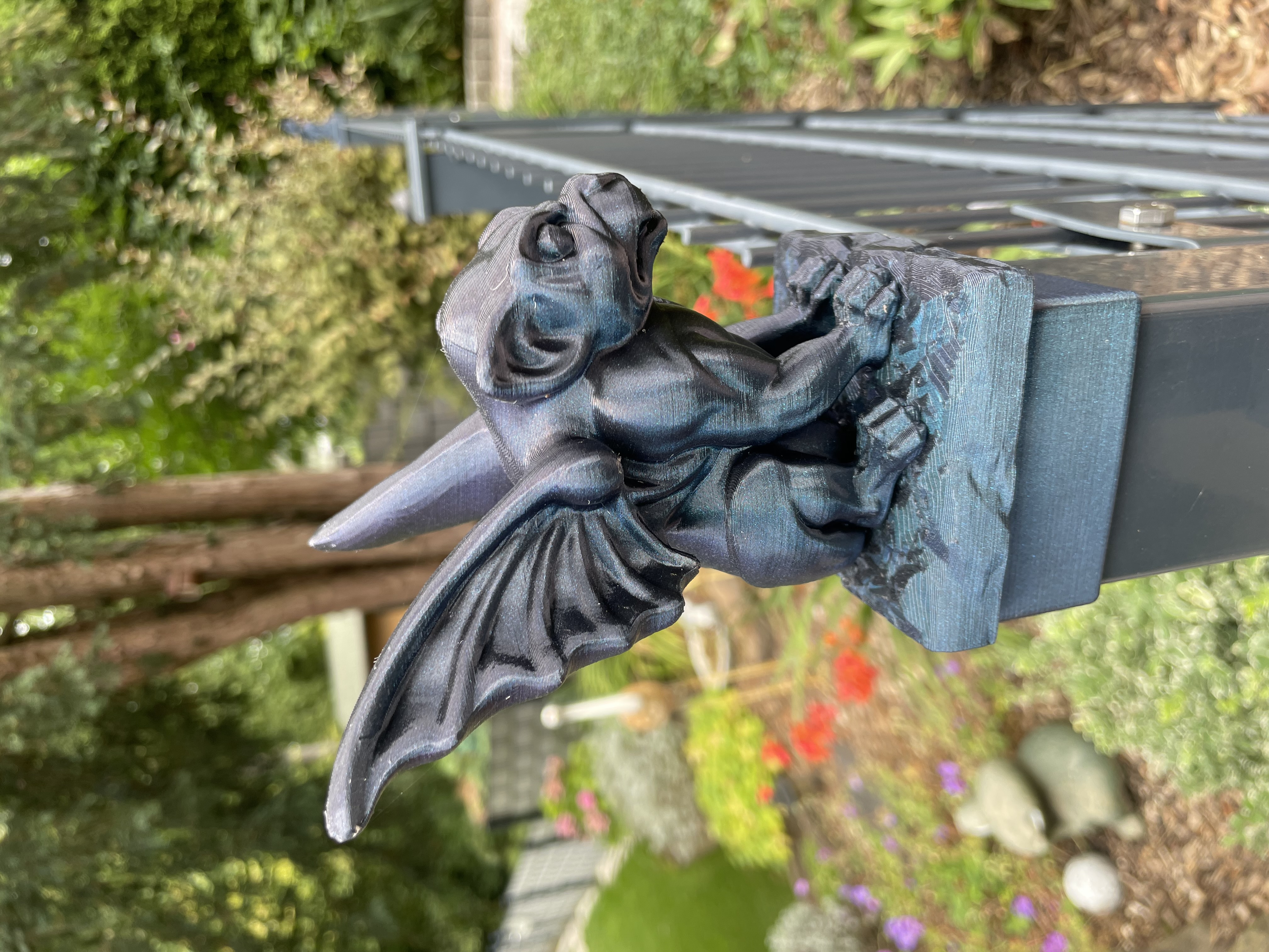 Gargoyles für Doppelstabgitterzaun