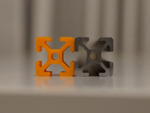 2020 Aluminum Profile Extrusion with 5 mm slot