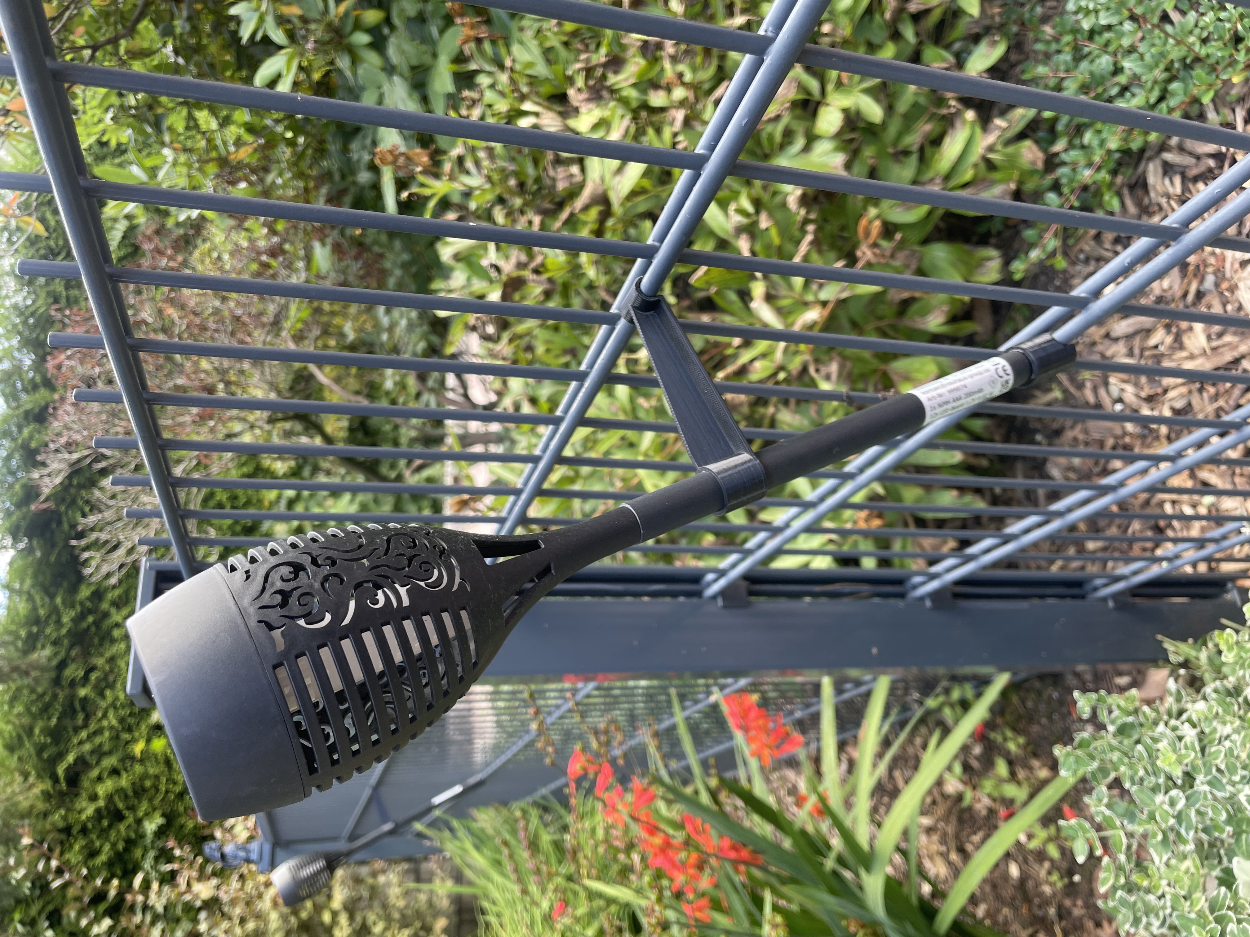 Solarlampenhalter Doppelstabgitterzaun