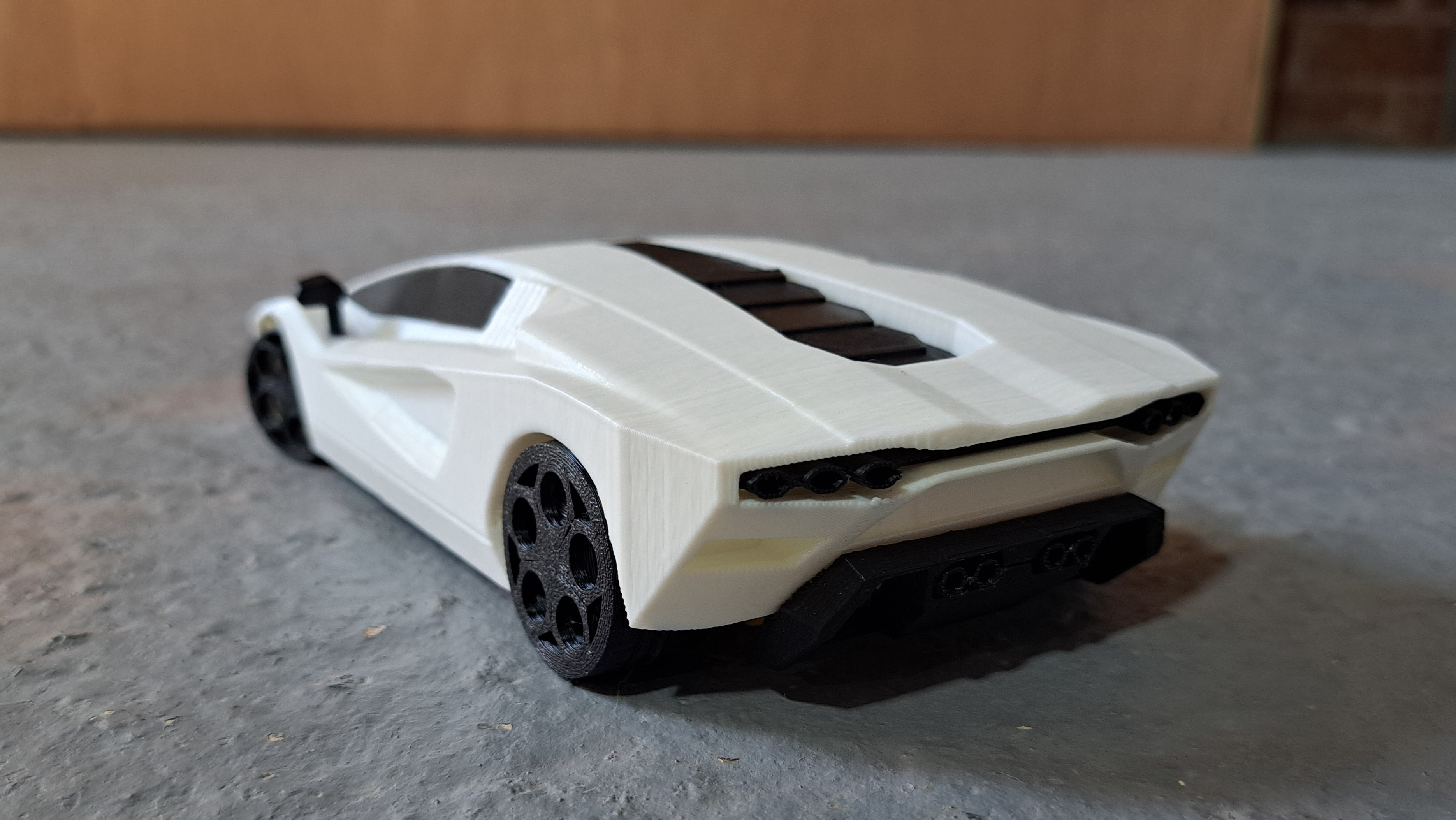 1:25 Scale RC Lamborghini Countach LPI 800-4 by THE MOC CHANNEL ...