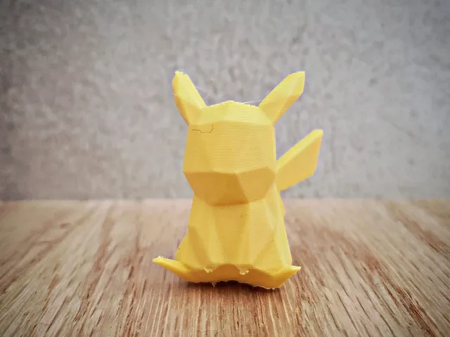 Pikachu - low poly (pokemon)
