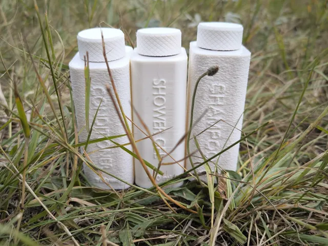 Shampoo travel bottle (100ml, 75ml, 50ml, 25ml)
