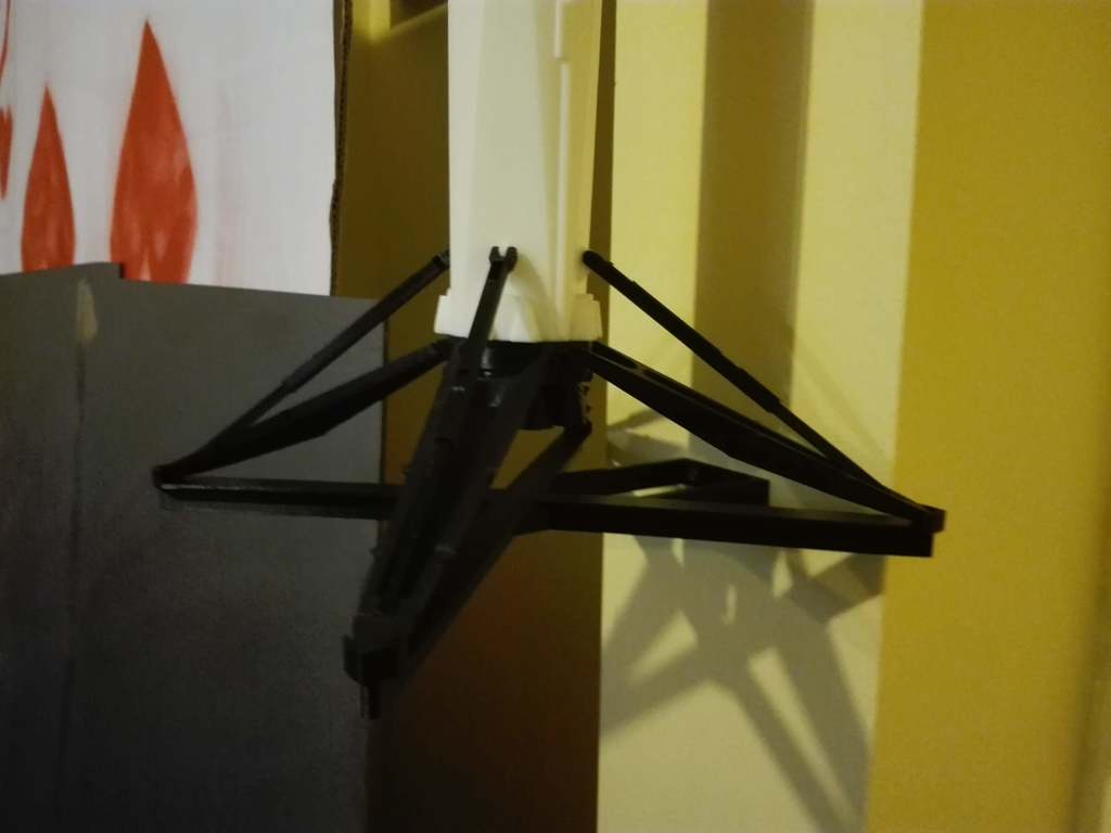 wall mount stand falcon 9