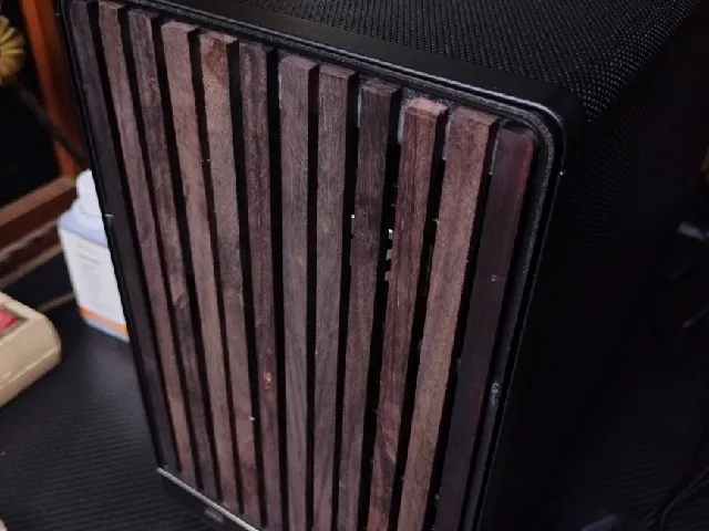 Lian Li A3-MATX front panel