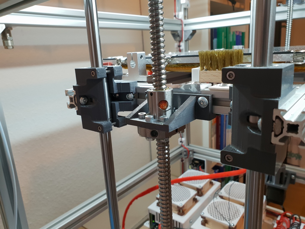 Hypercube Evolution Z Axis Ball Screw Mount With Lm12luu Axis And Rods
