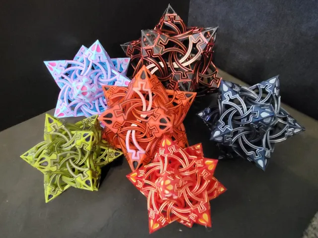 Stellated Dodecathing - Highlights and Smaller scale enabled