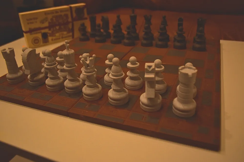 Classic chess — miniatura 4