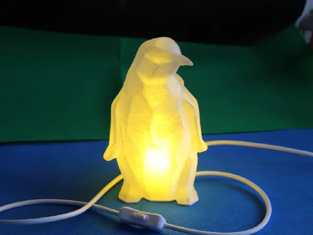 Remixed Penguin Lamp (G9 Bulb)