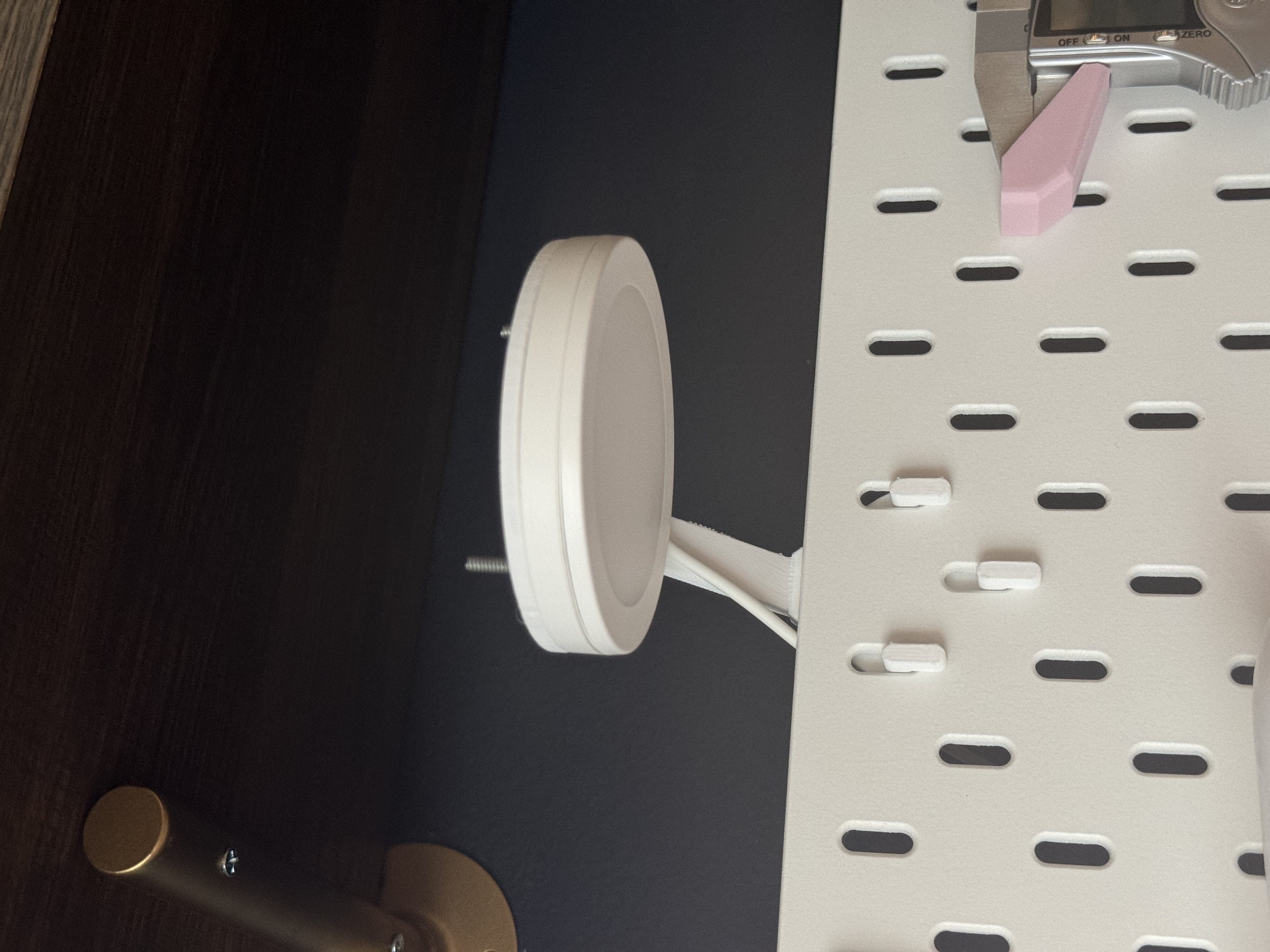 IKEA MITTLED Spotlight Skadis Mount
