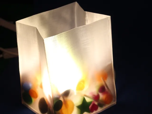 Sweetie / candy bag lamp (G9 LED bulb)