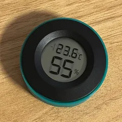Hygrometer wall mount
