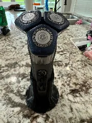 Phillips Norelco 7000 Series cordless shaver stand