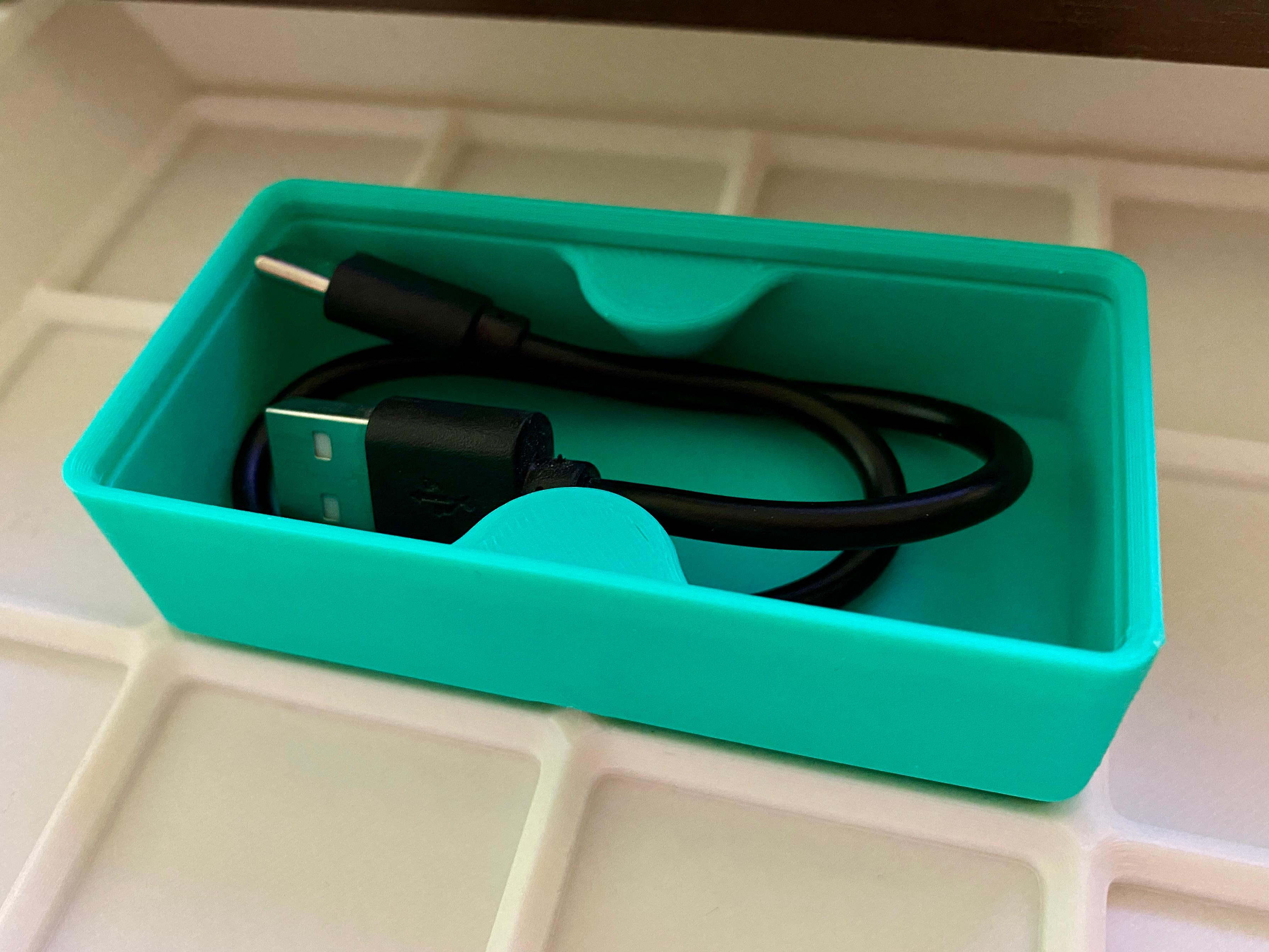 Gridfinity cable holder 1x2x3