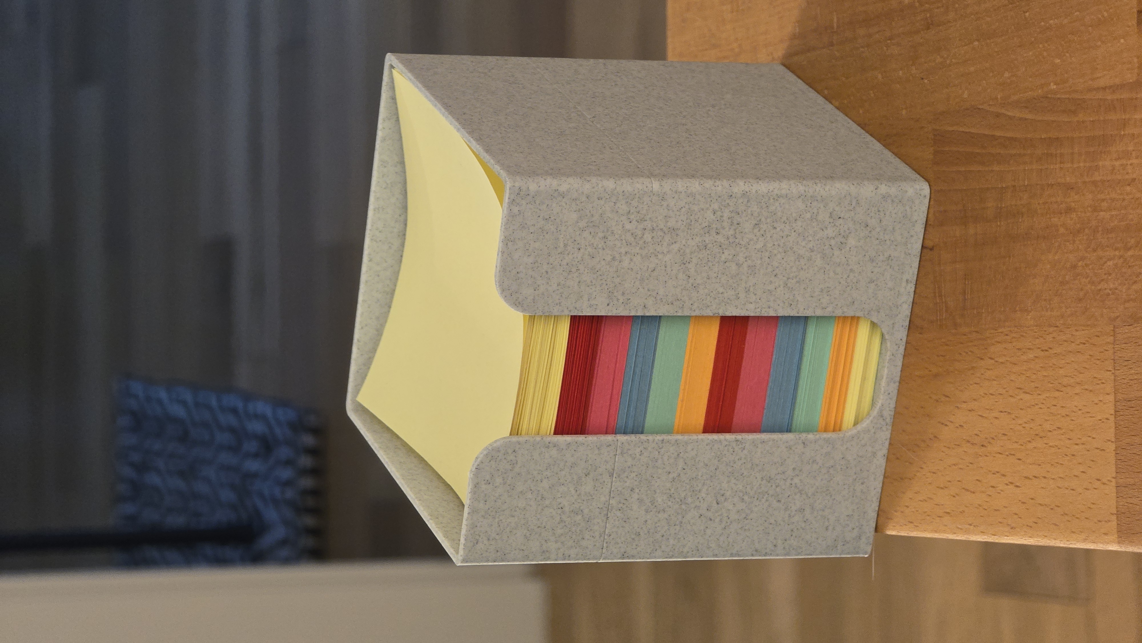Post-It holder