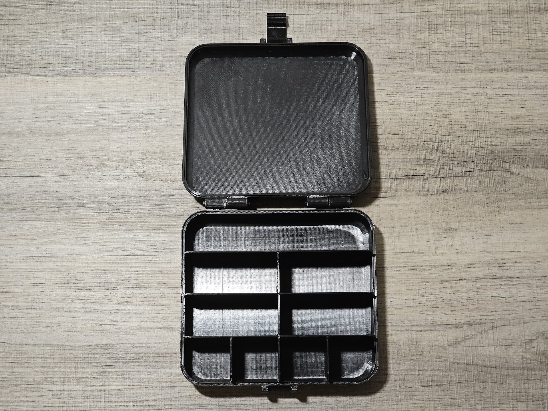 Miniatura 5 do modelo 3D Small Toolbox/Organizer