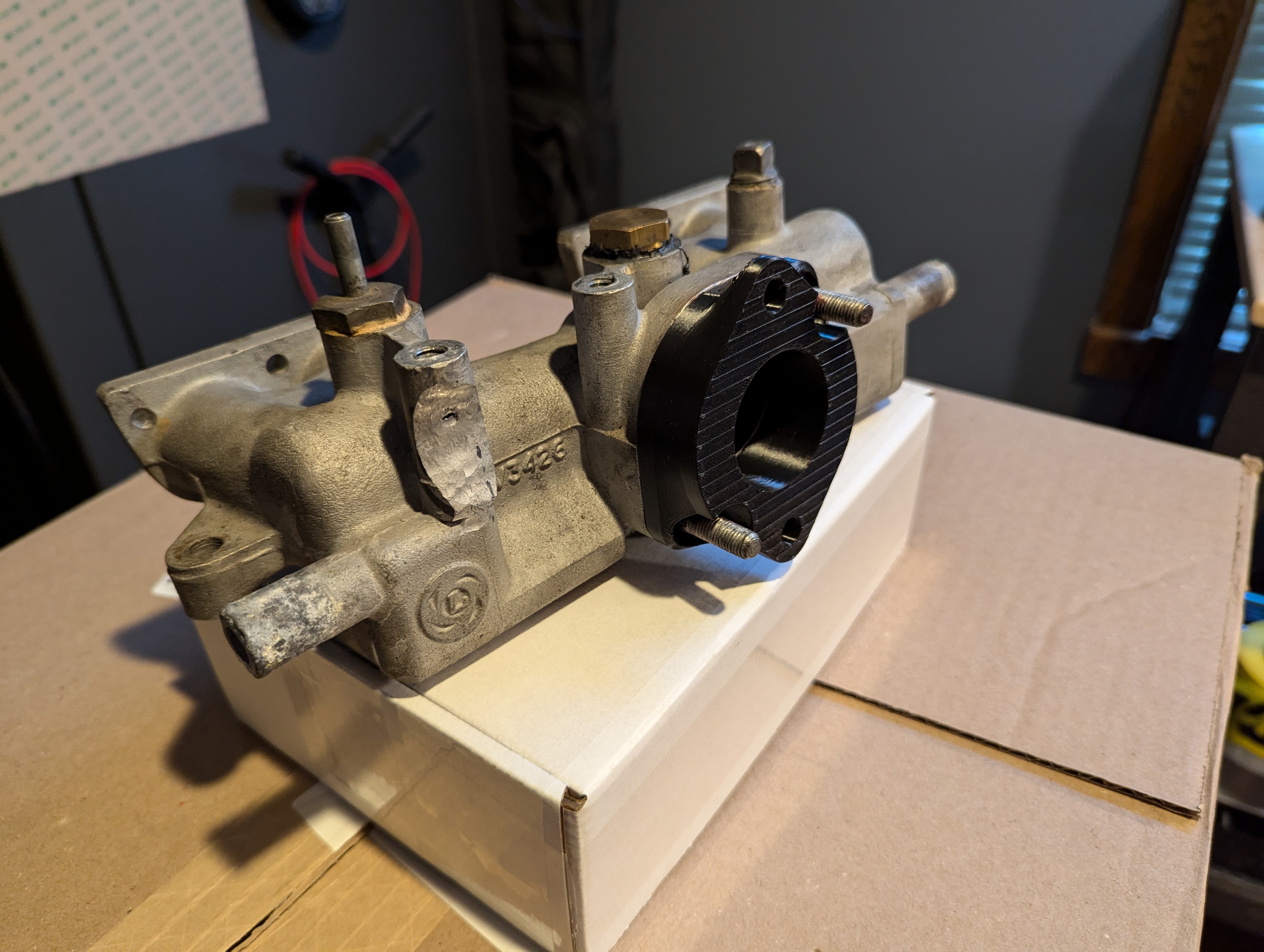 MG Midget 1500 - Holley Sniper 1100 to Factory ZS Intake Adapter