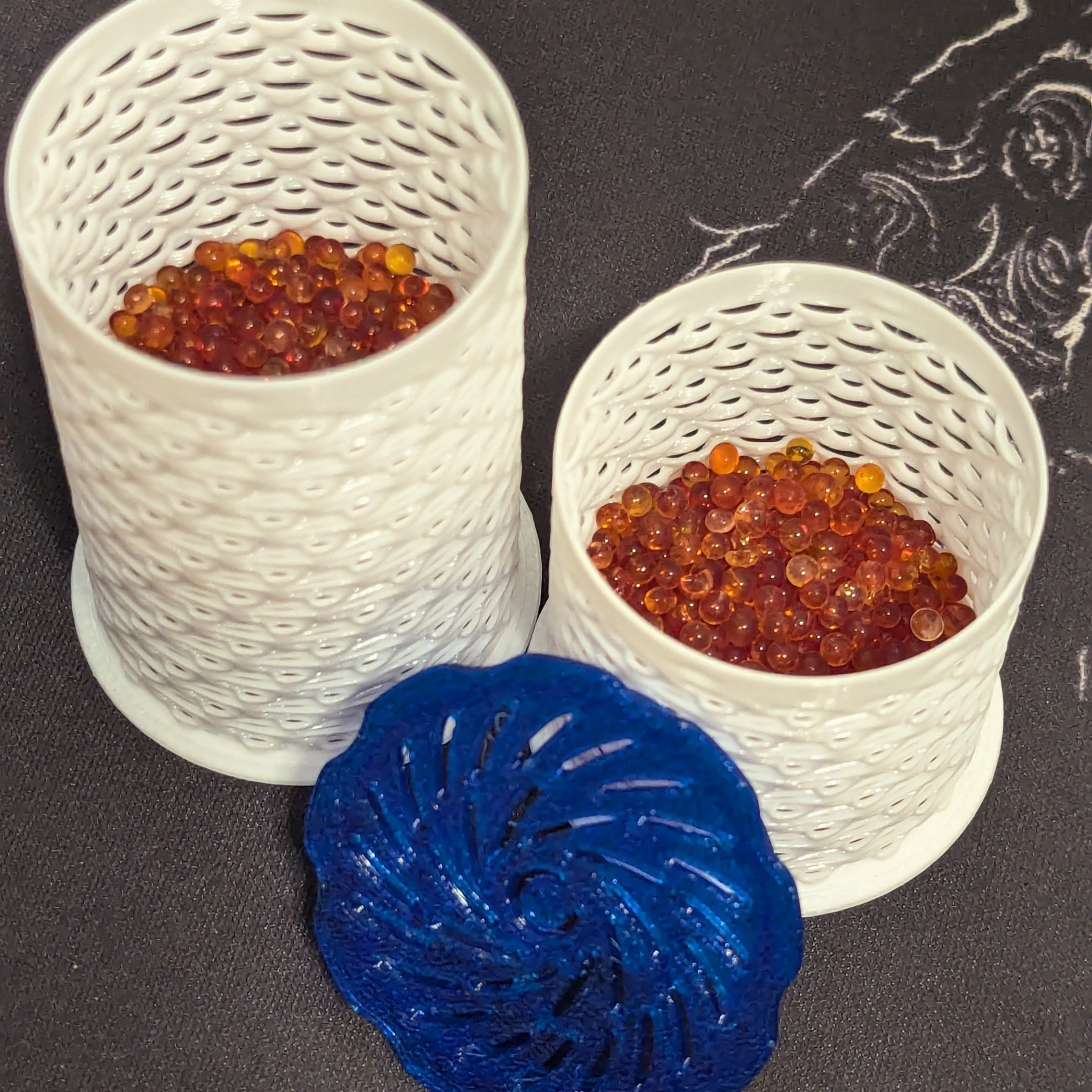 Holey Silica Gel Container for Spool 3D model thumbnail