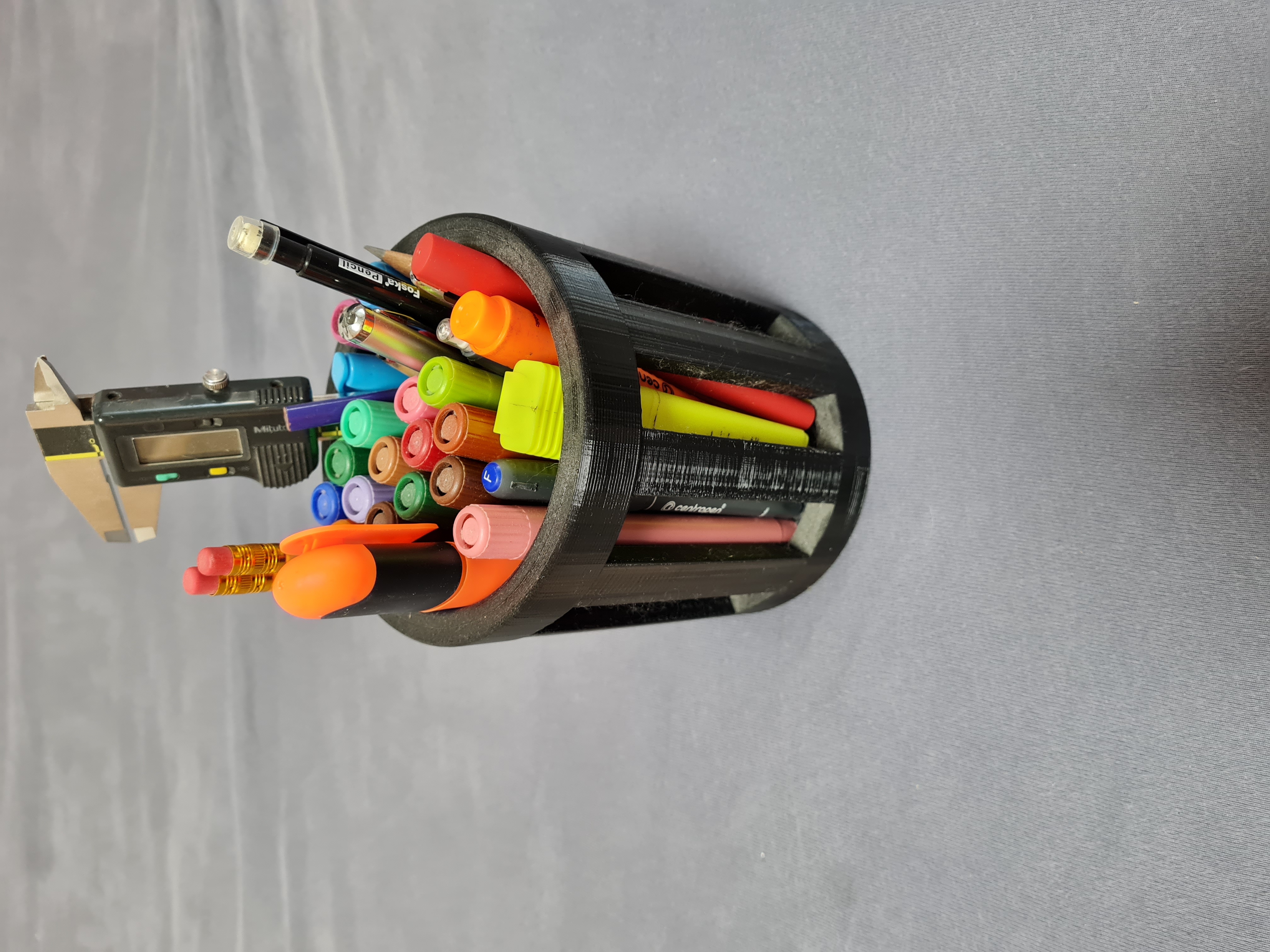 Pen holder