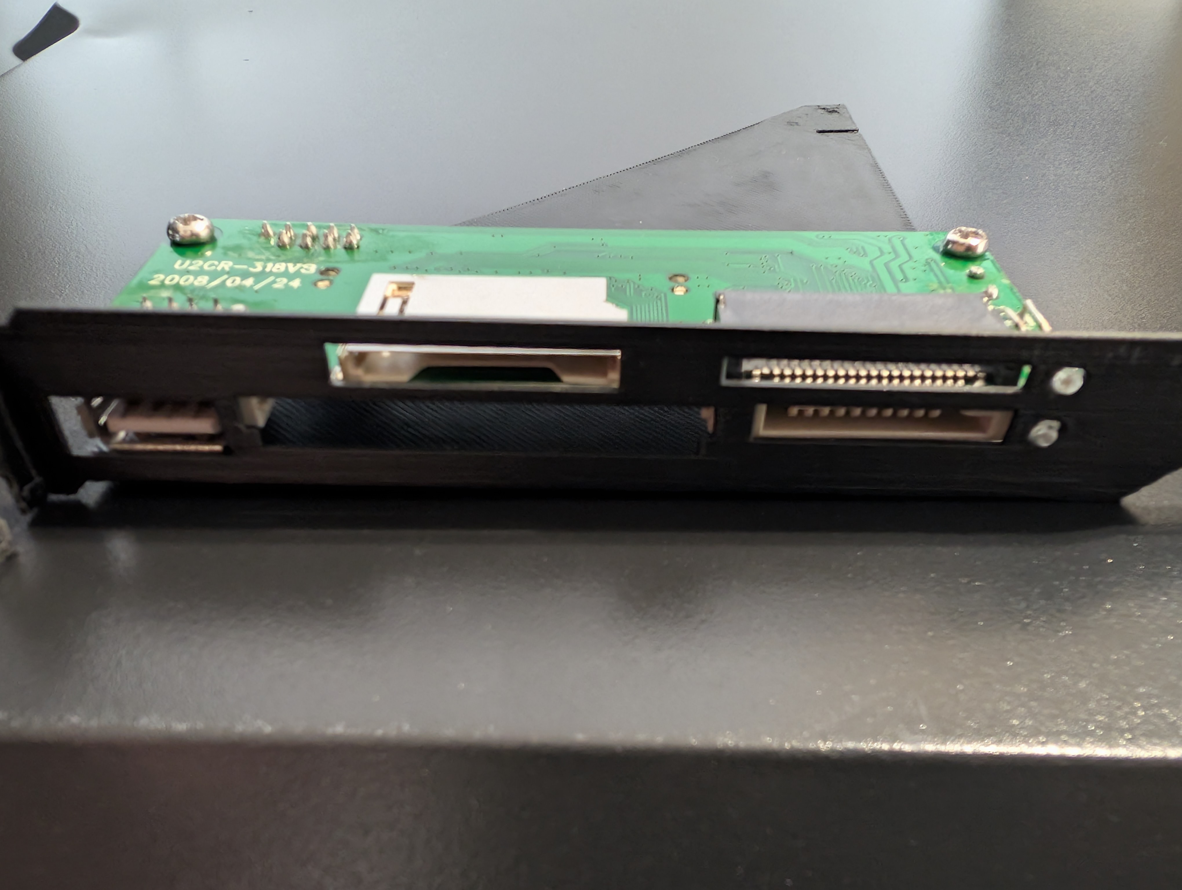Front Panel Memory Card Reader PCI Slot Bracket — miniatura 3