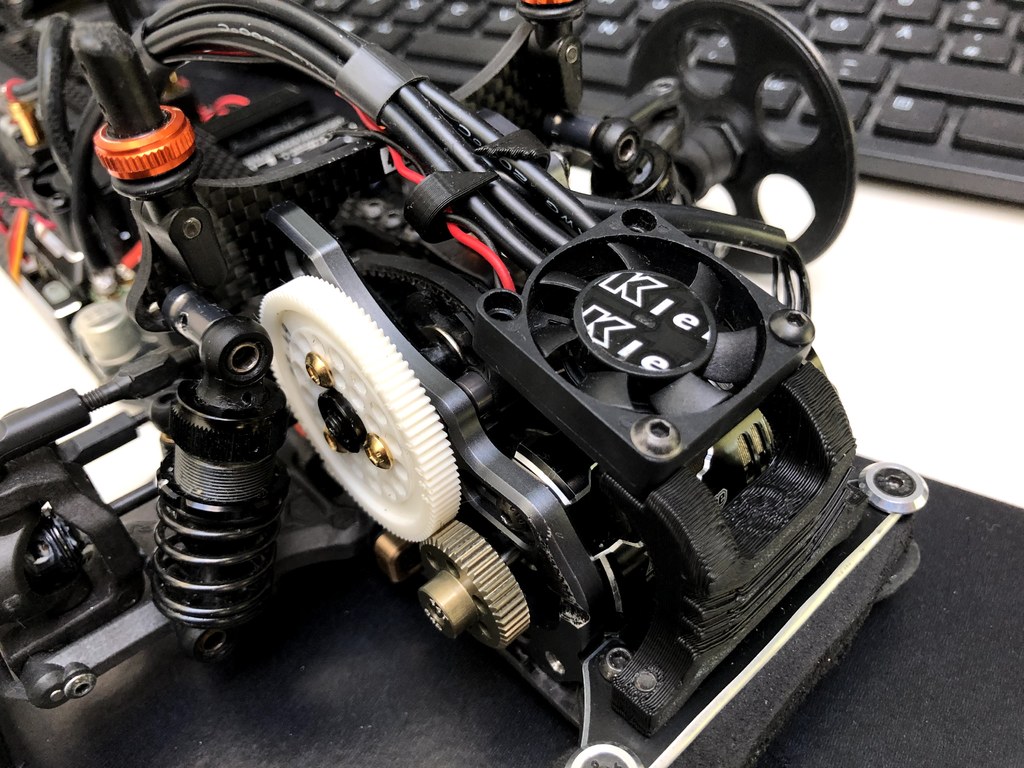 Fanmount Destiny RX 10 ff