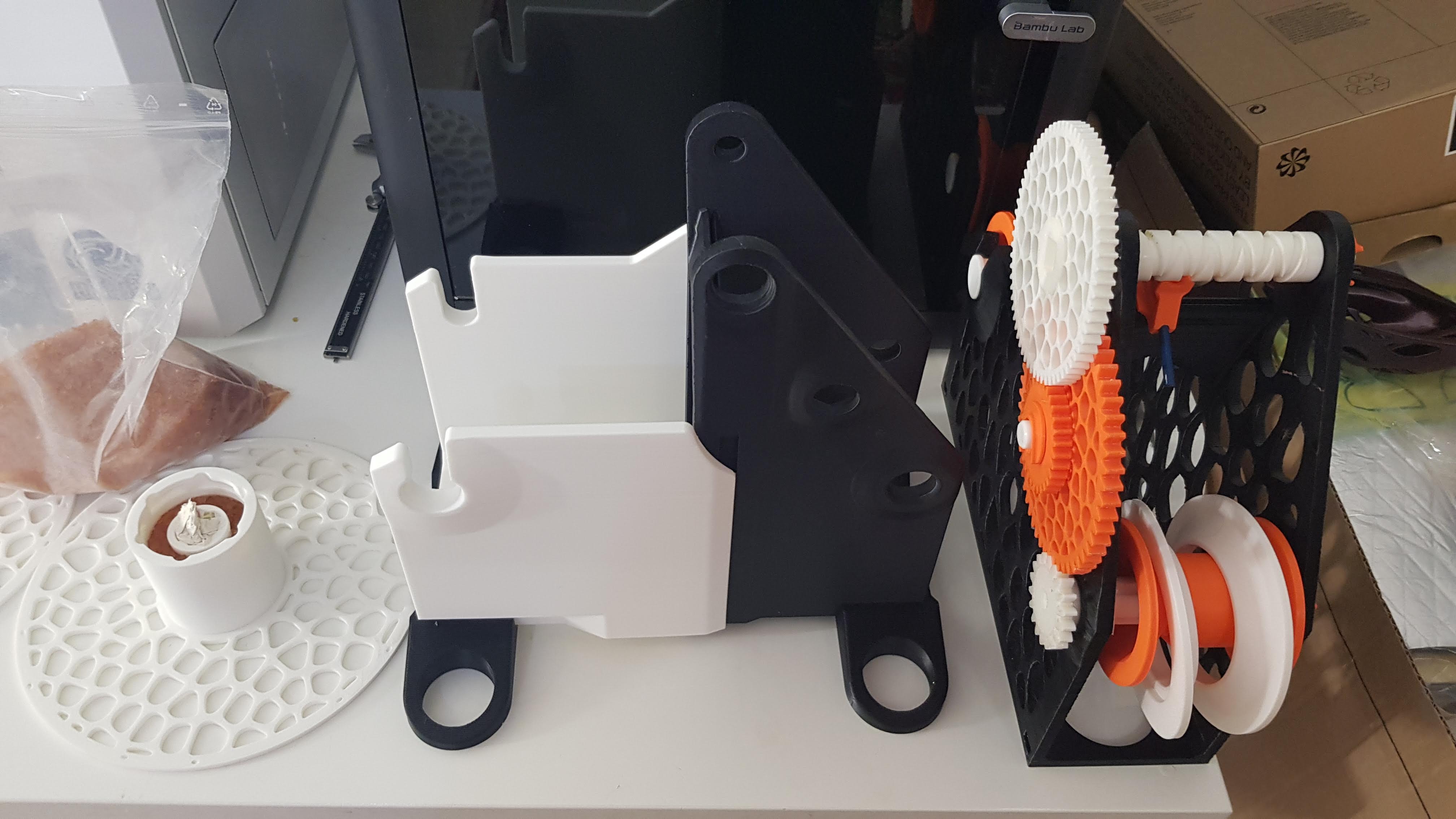 Miniatura 4 do modelo 3D Spool winder - Split Base