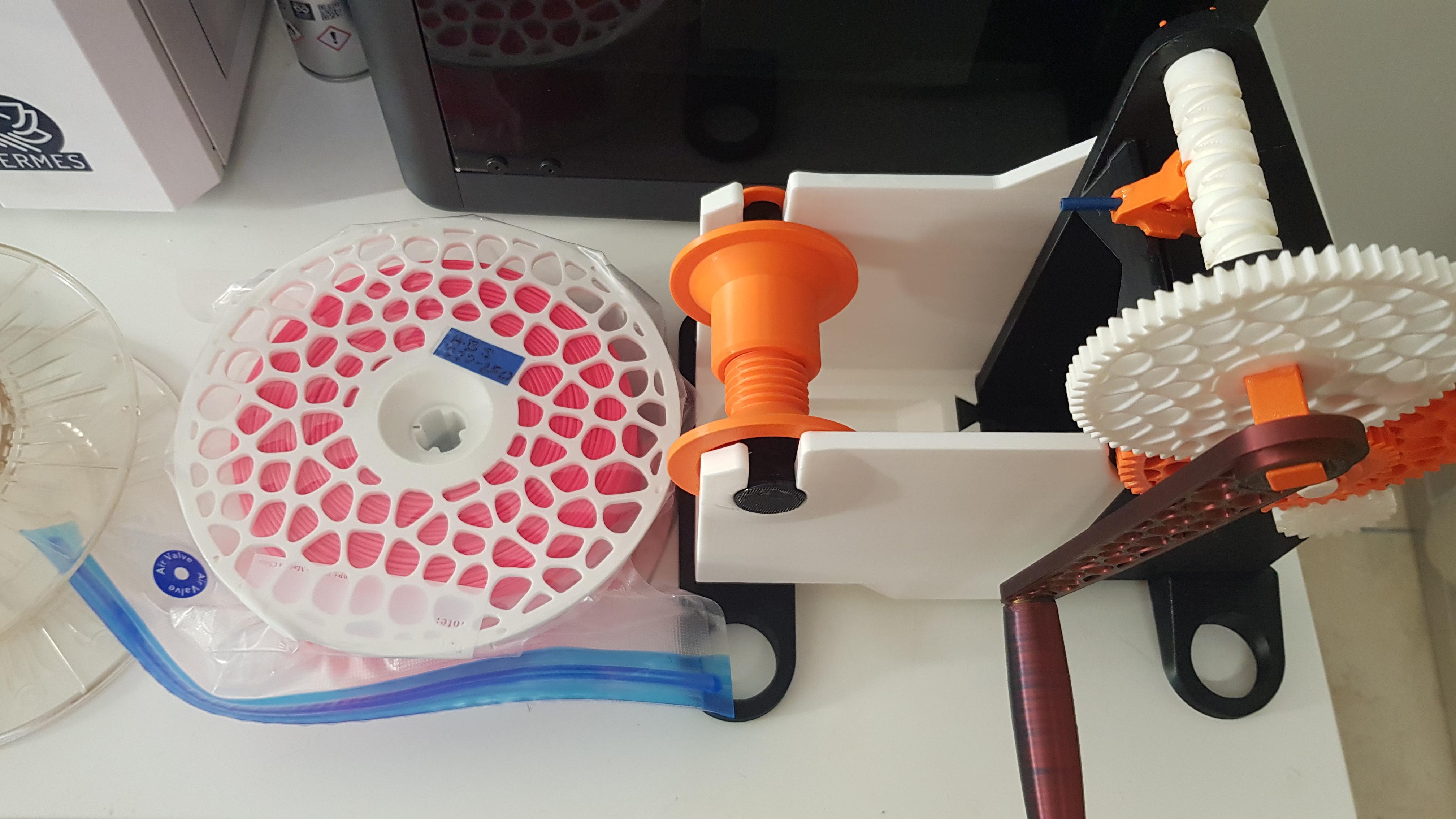 Miniatura 5 do modelo 3D Spool winder - Split Base
