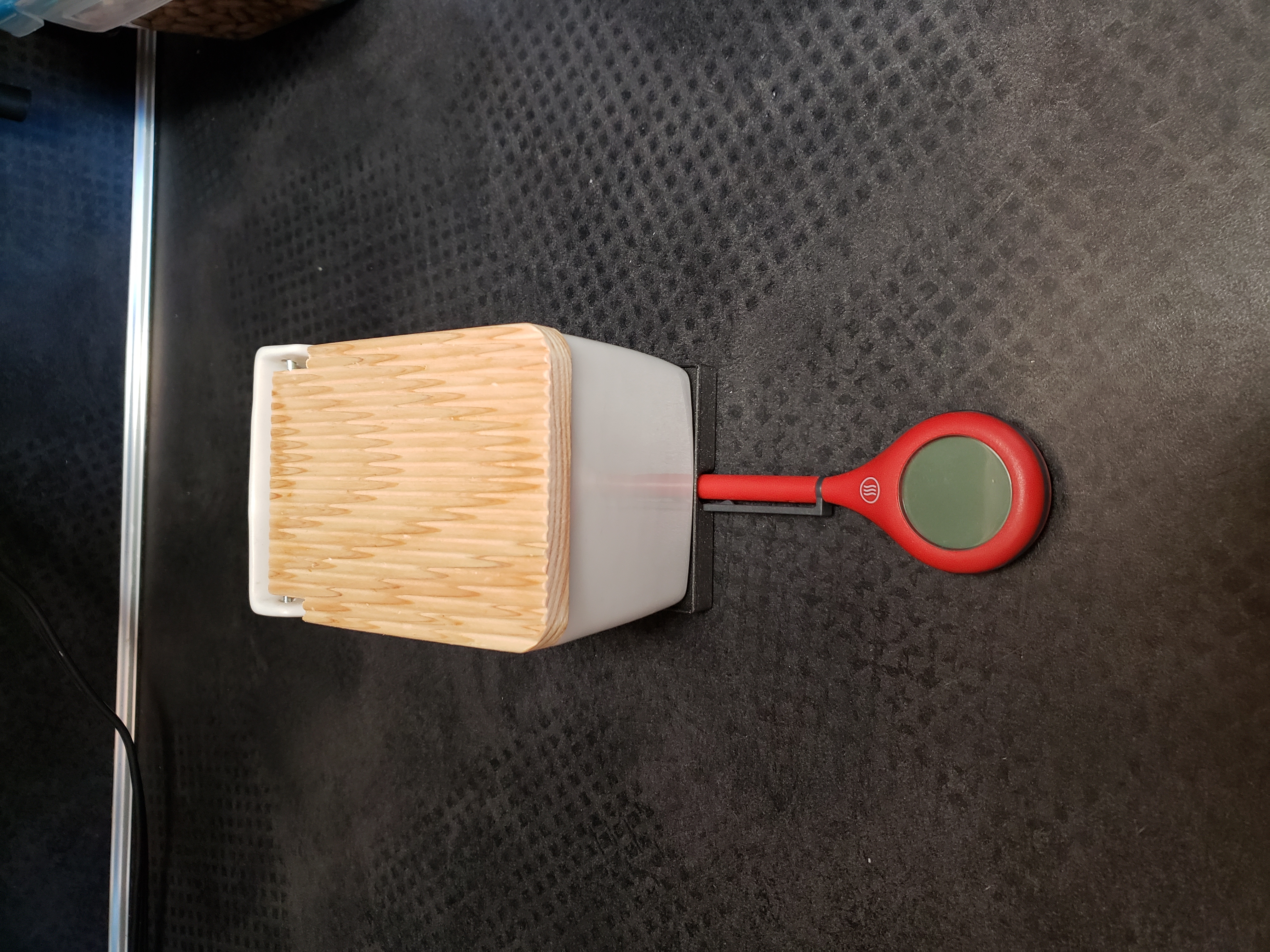 Zero Japan Bee House Salt Box Stand for Thermopop 2