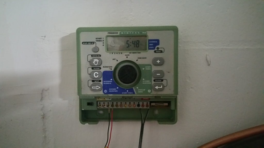 Knob for orbit sprinkler control panel (Older Models)