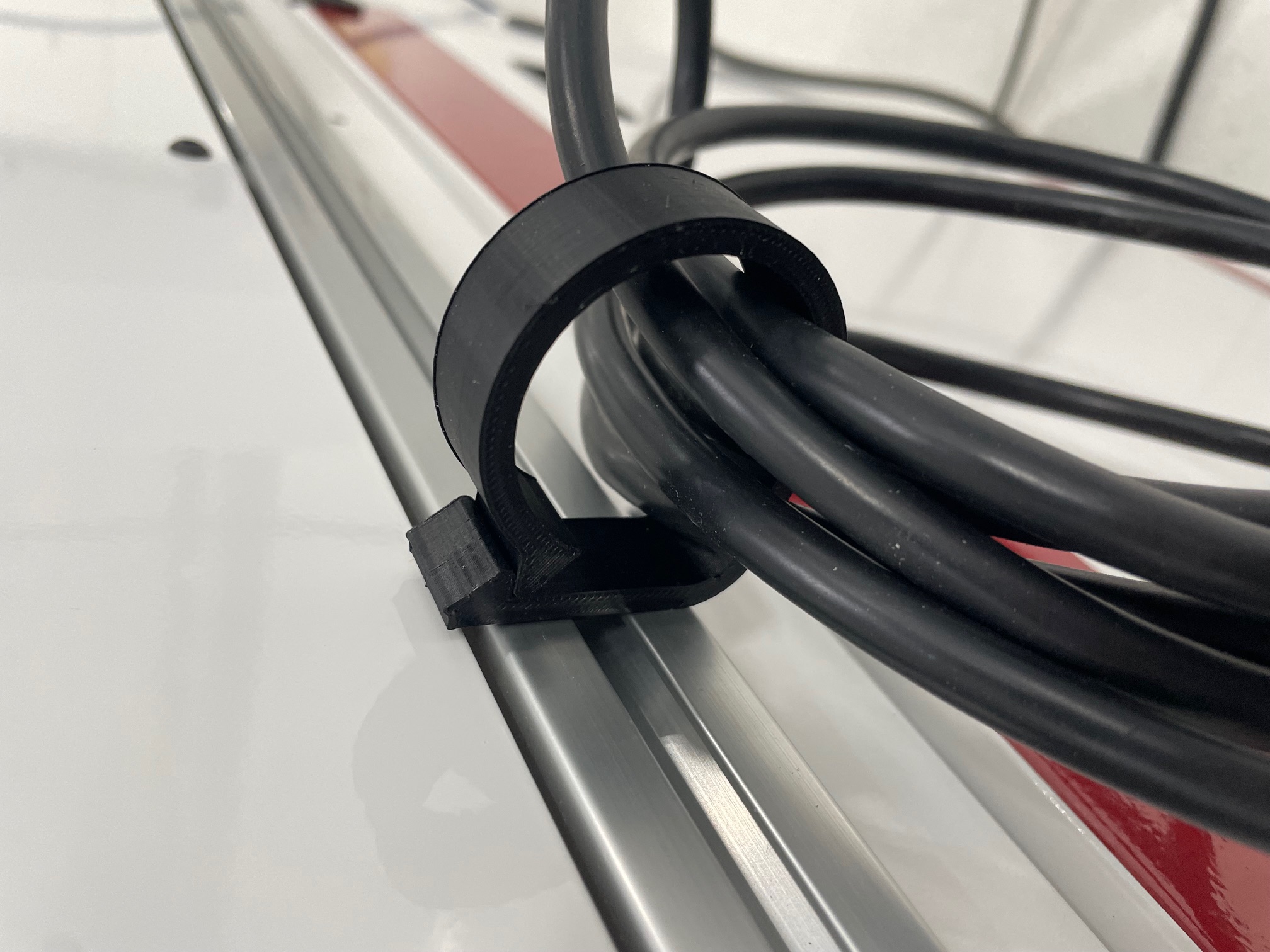 Extrusion cable clip by stride download free stl model printables