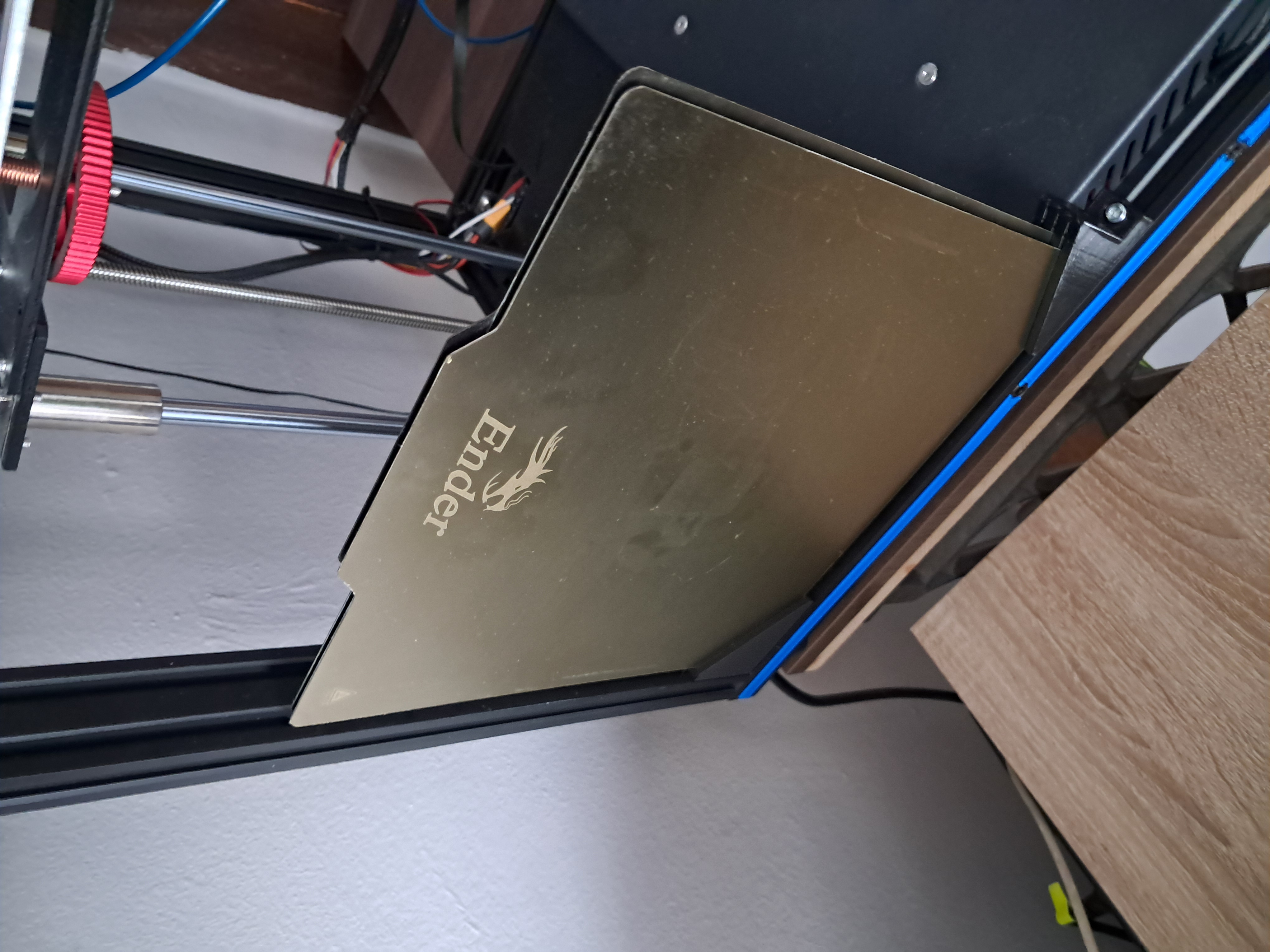 Vslot bed holder