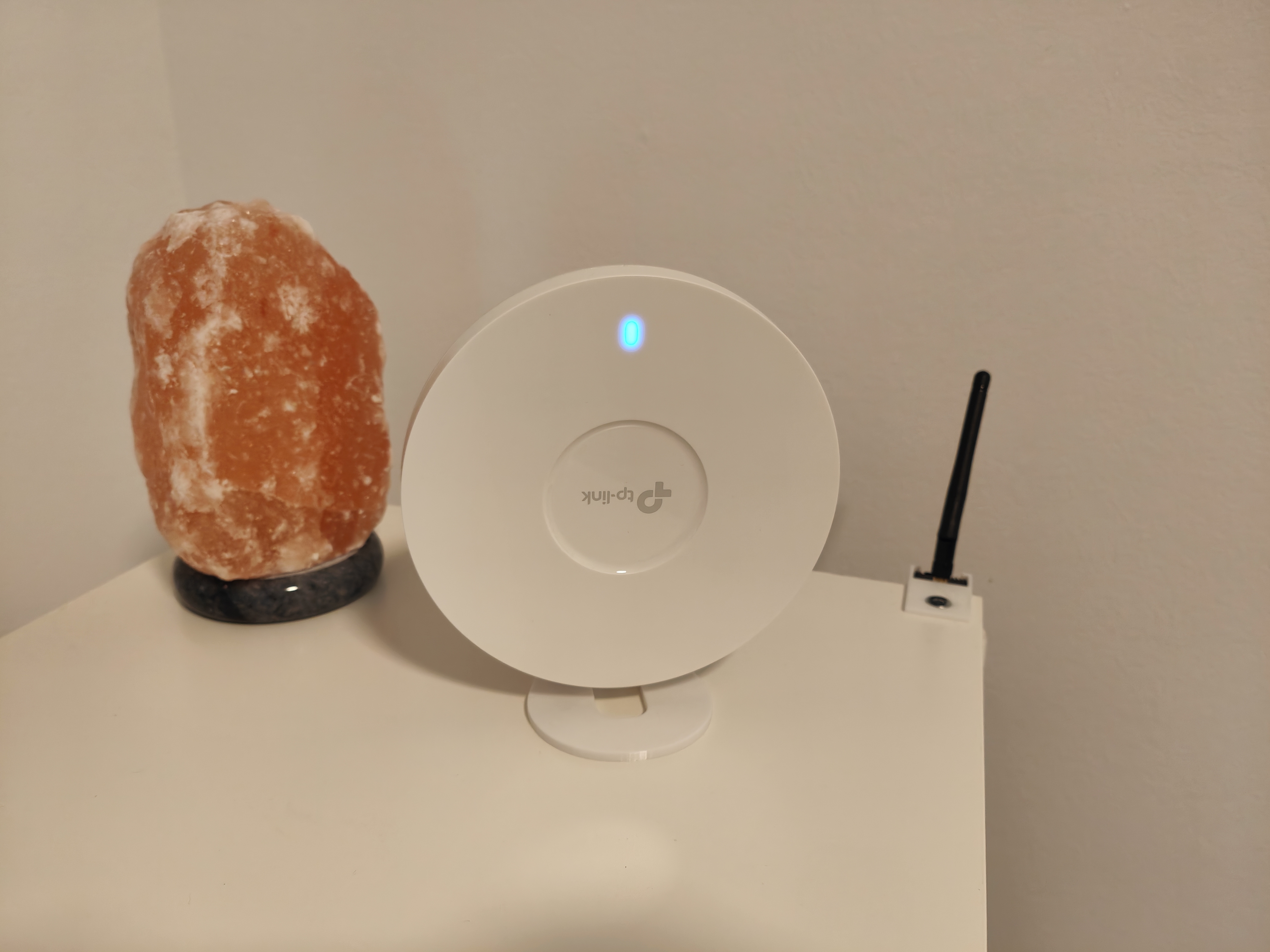 TP-Link AX1800 EAP613 Stand