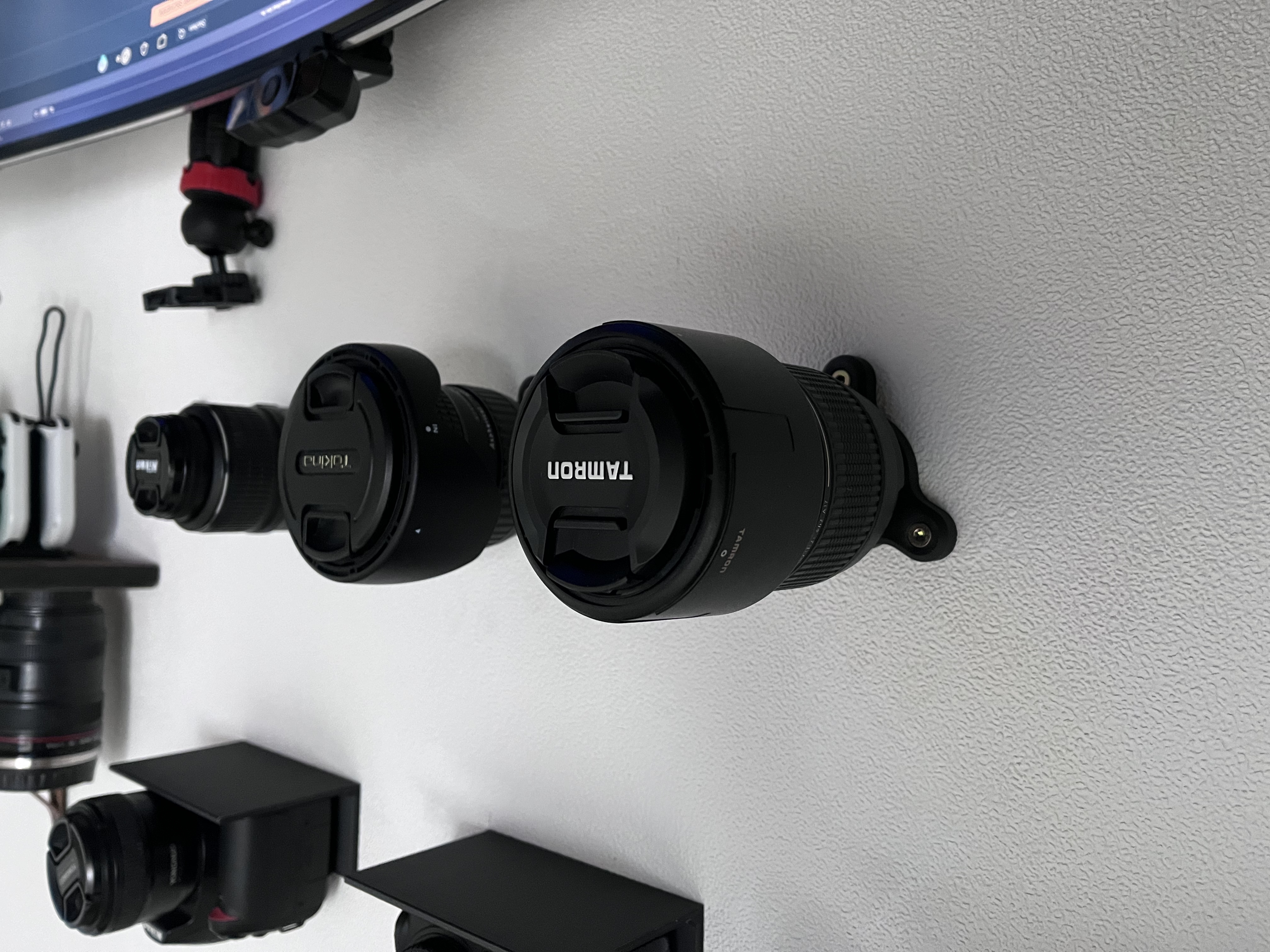 Nikon F Wall Mount/Underdesk Mount
