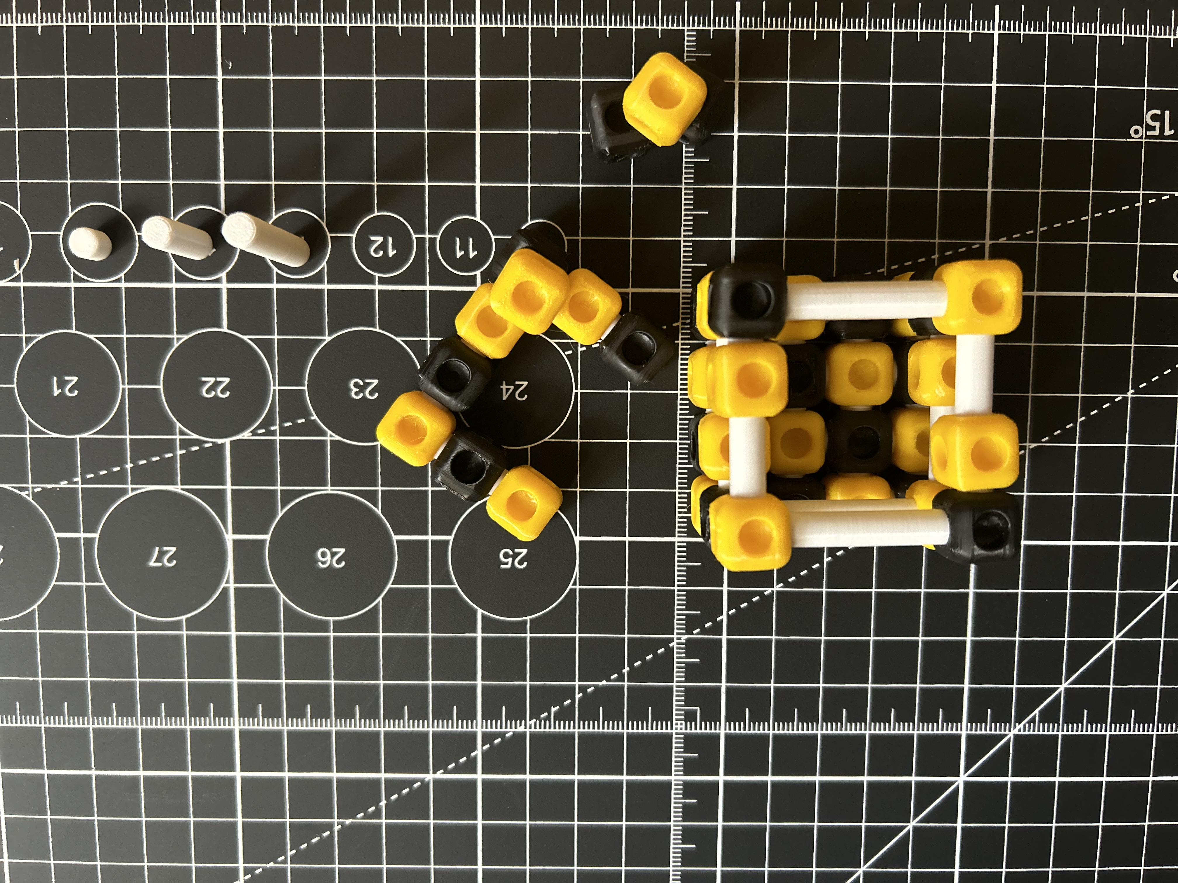Miniatura 4 do modelo 3D CUBIX - Modular Cubes