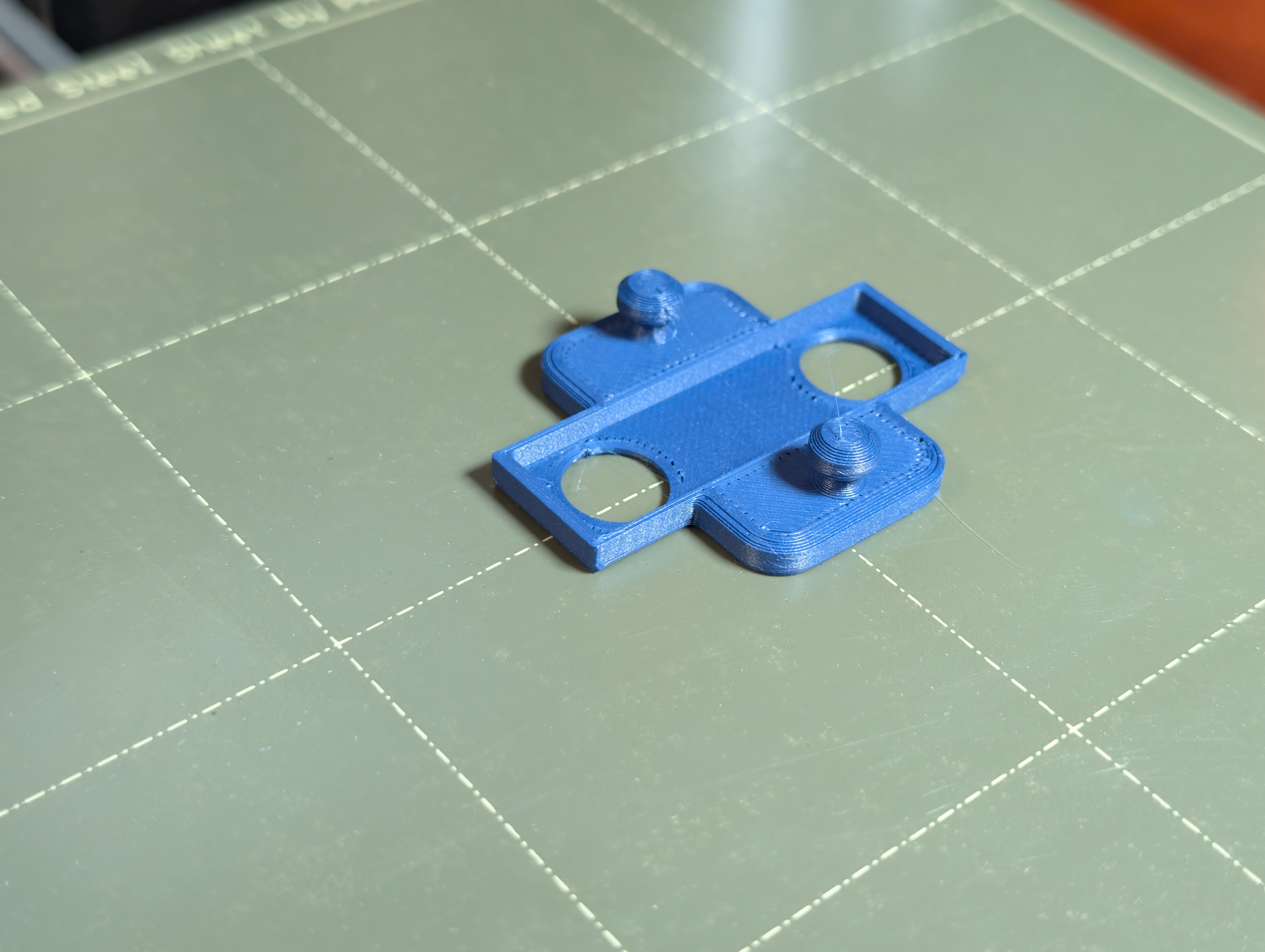 Power Strip Dual Screw Mount with Magnet Inset