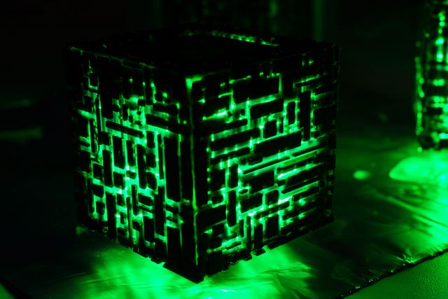Borg Cube thumbnail 1