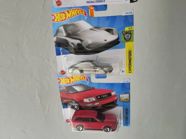 Hot Wheels short card (EU) hanger