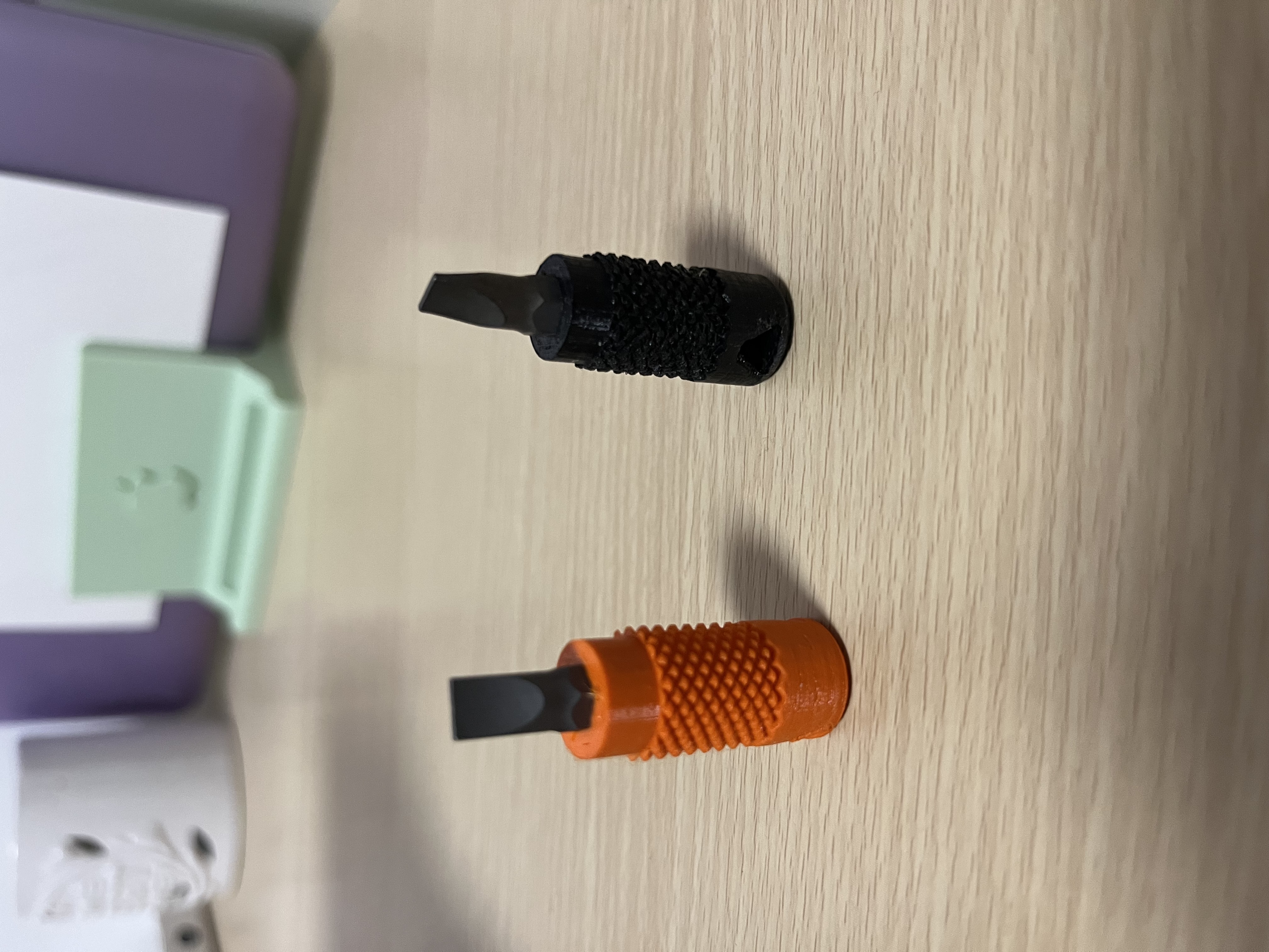 Miniatura 3 do modelo 3D Mini Screwdriver Keychain