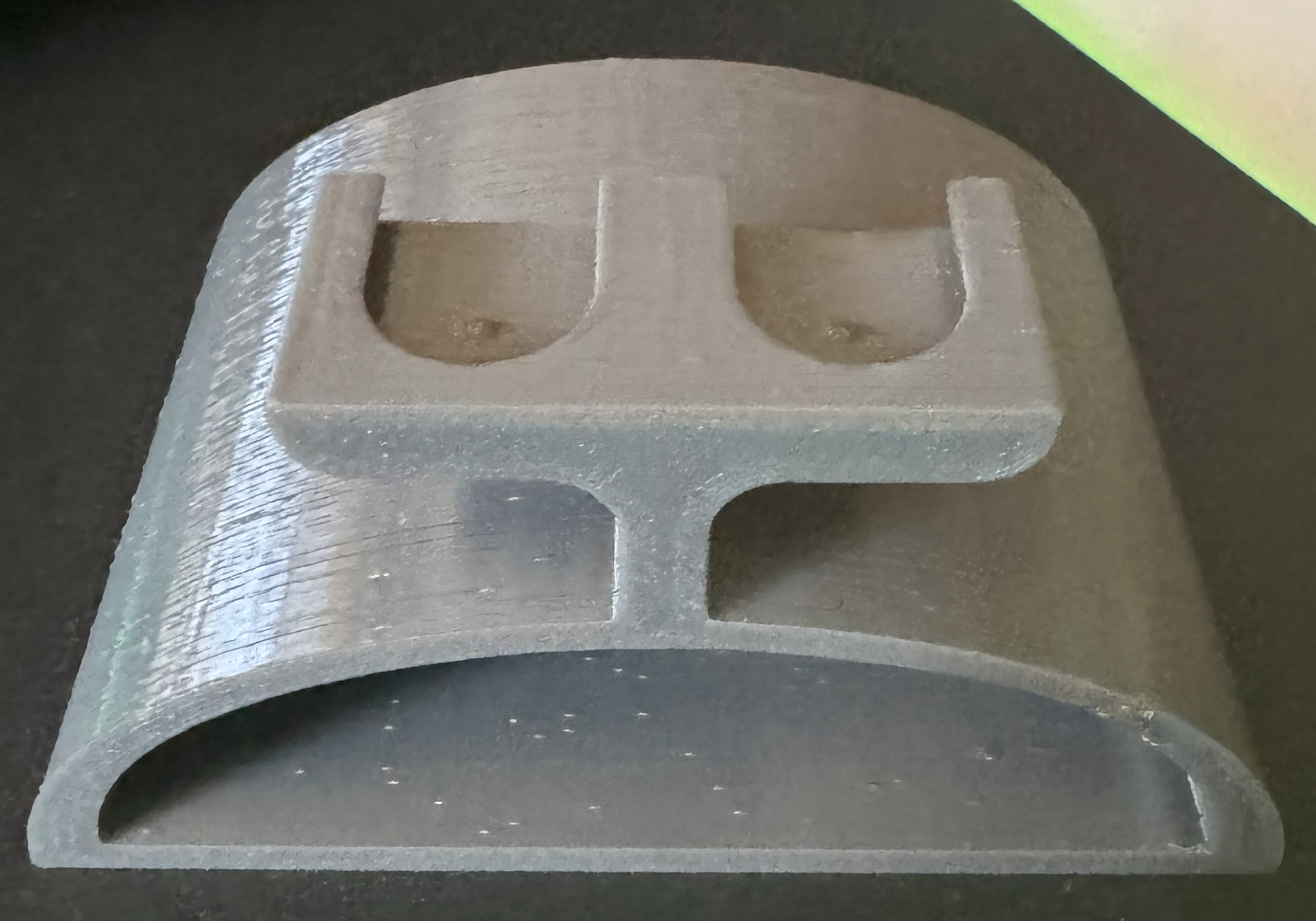 Underware Headphone Hangar