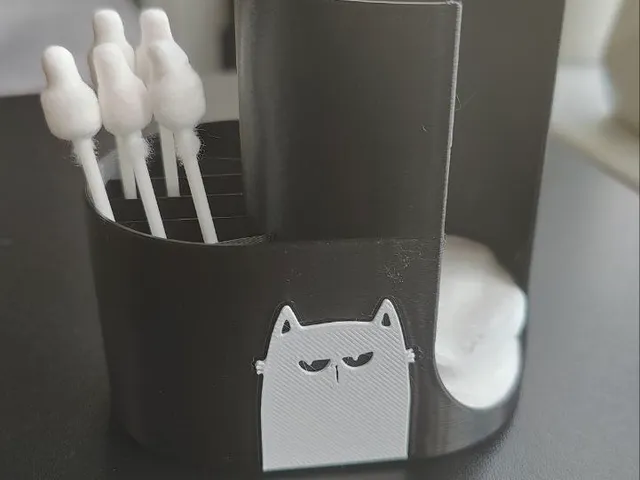 Cat cotton pads