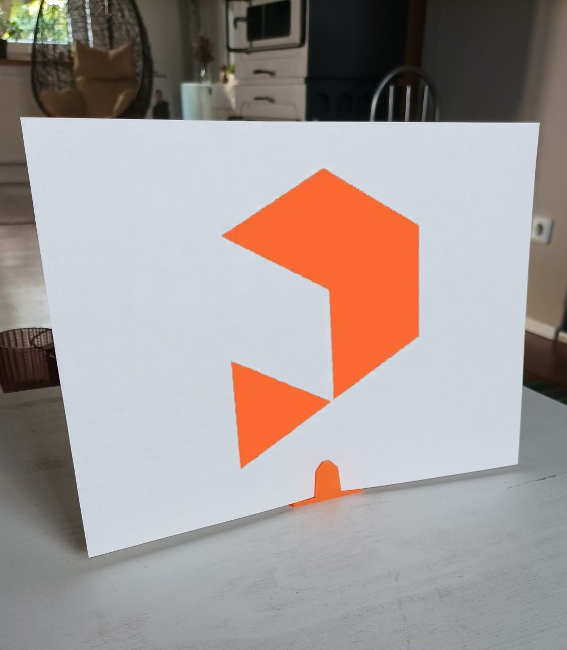 Miniatura 4 do modelo 3D Paper/Document Holder