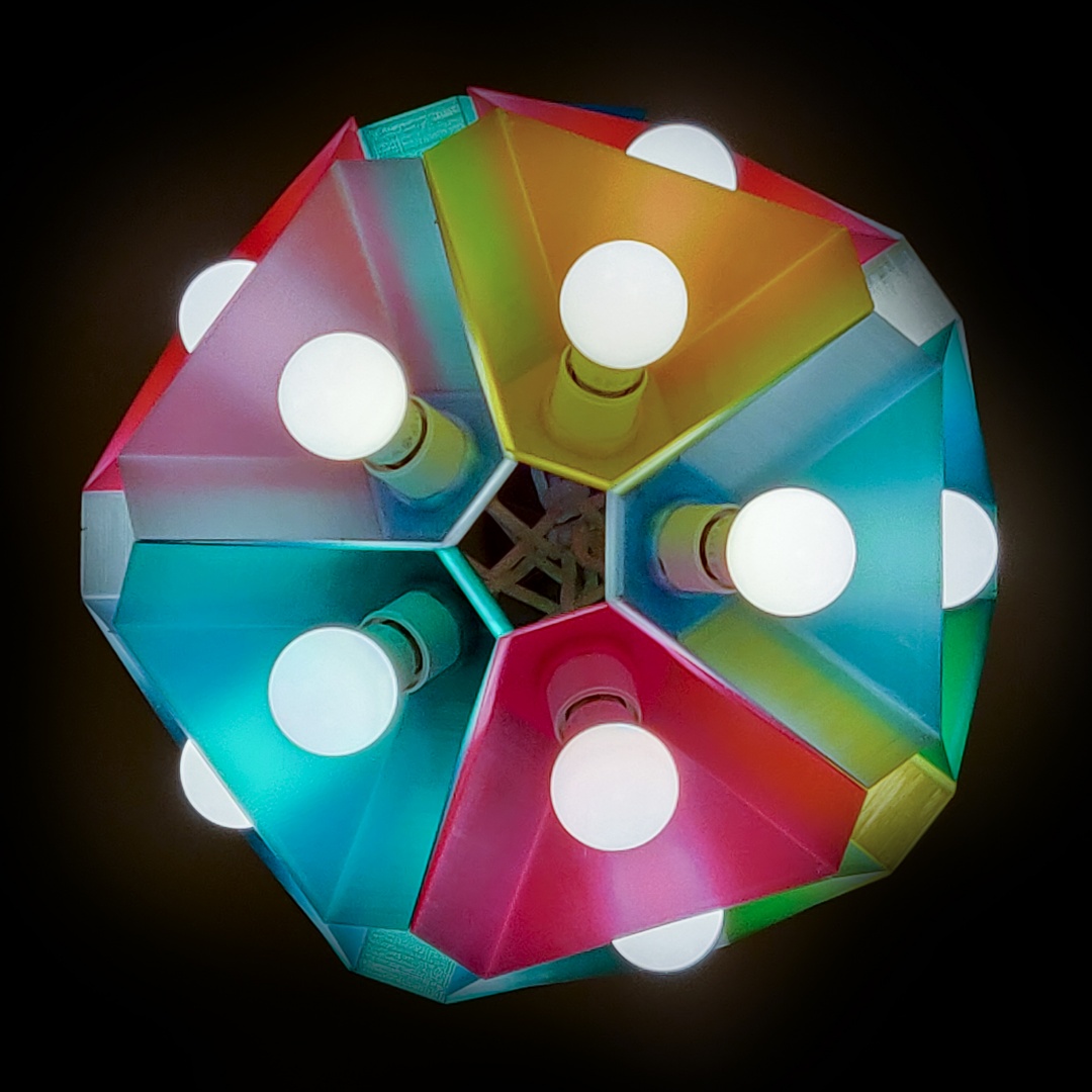 Pyramid Light v2