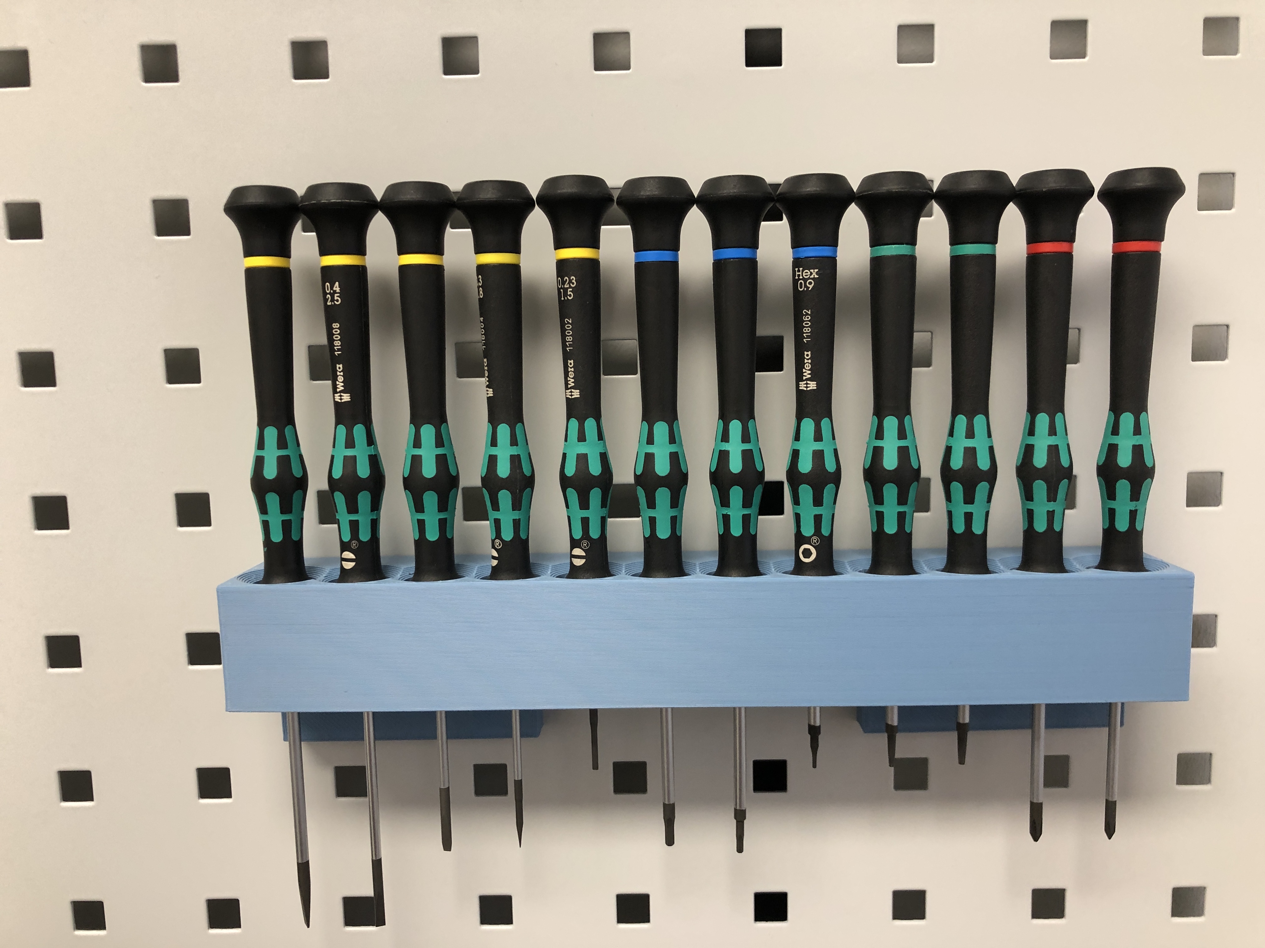 Hoffmann Group Eaysfix Workshop Wall