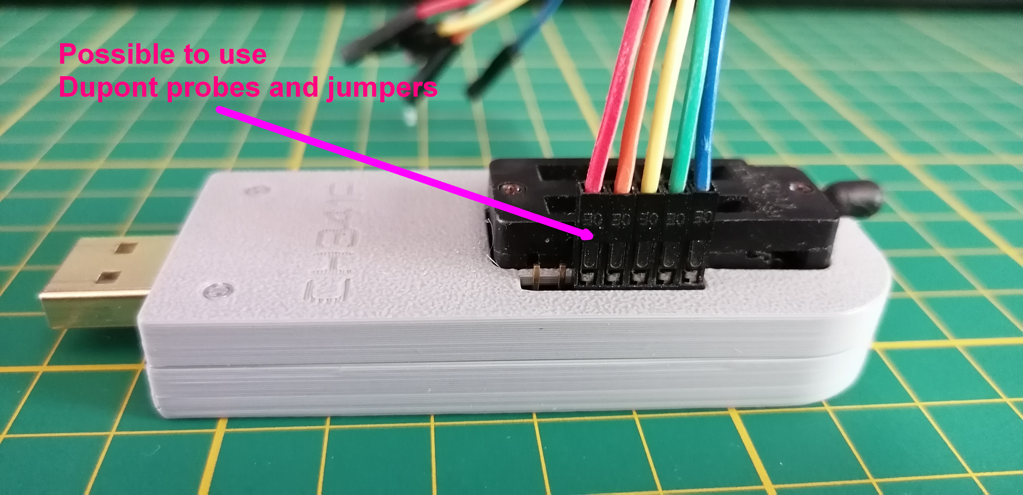 Miniatura 5 do modelo 3D YJ board CH341A Serial/Memory Programmer Enclosure