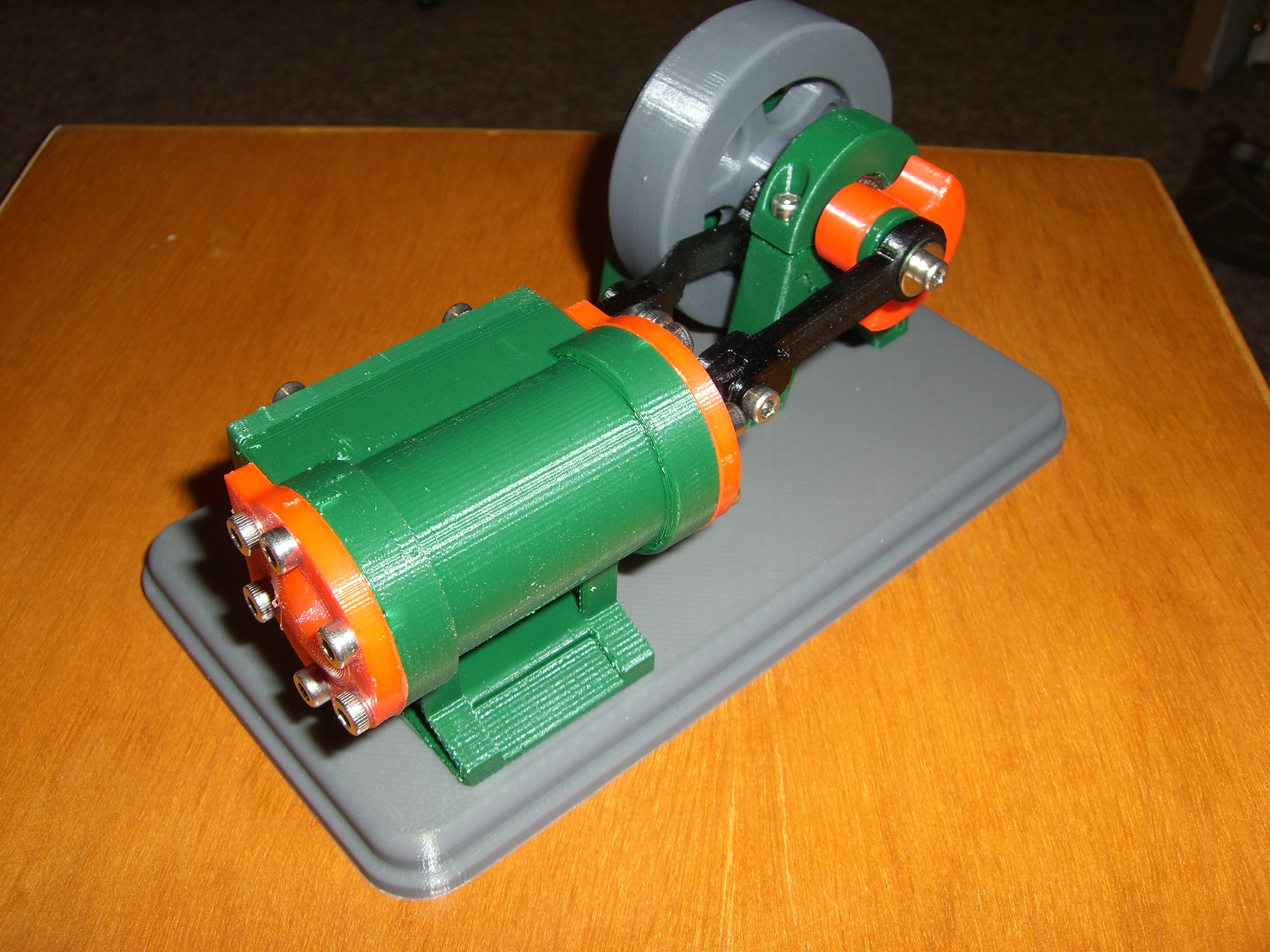 Miniatura 4 do modelo 3D Sliding Valve Air Engine