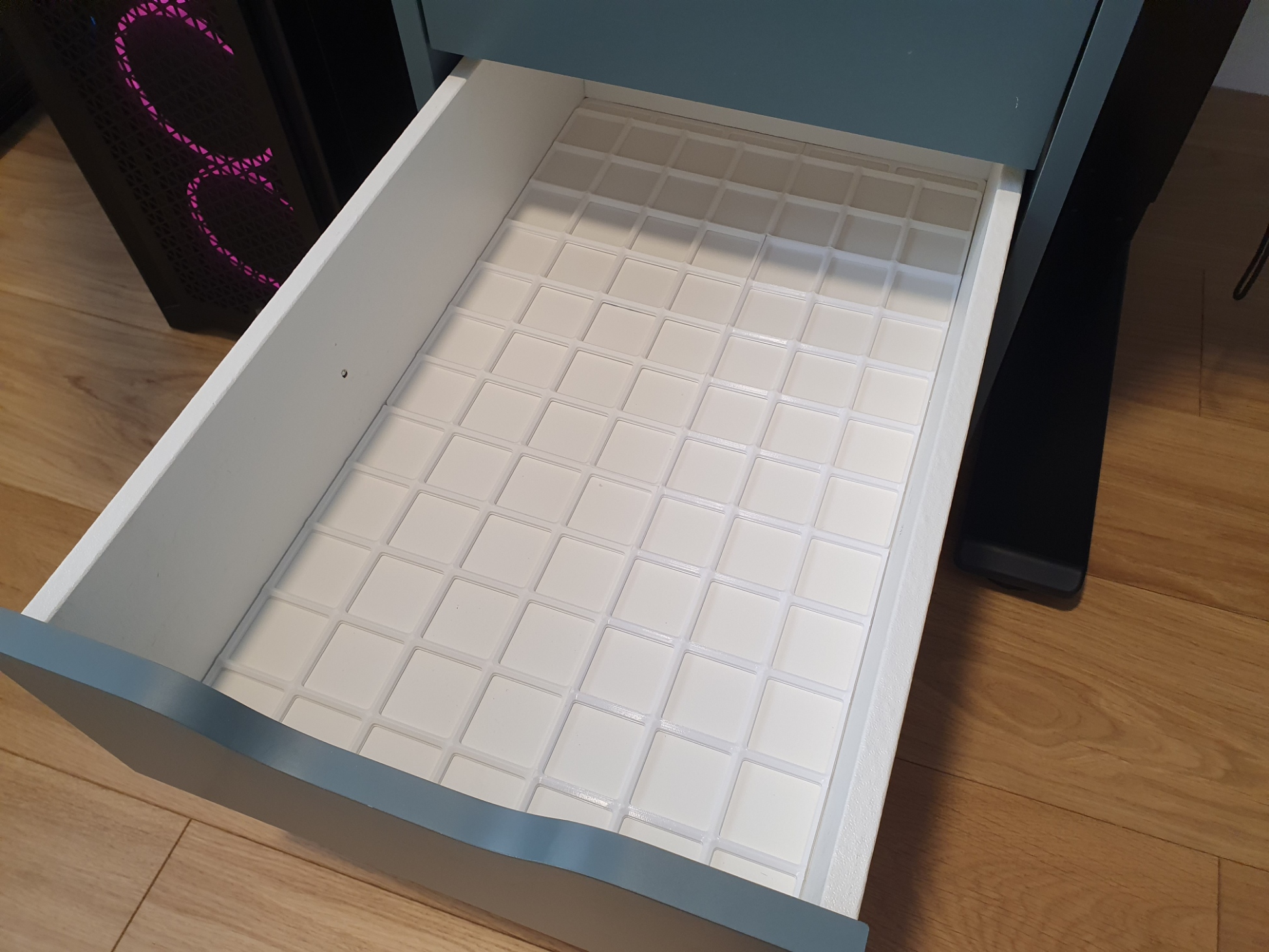 Gridfinity Baseplate for Ikea ALEX (Measurements Fixed) 3D model thumbnail