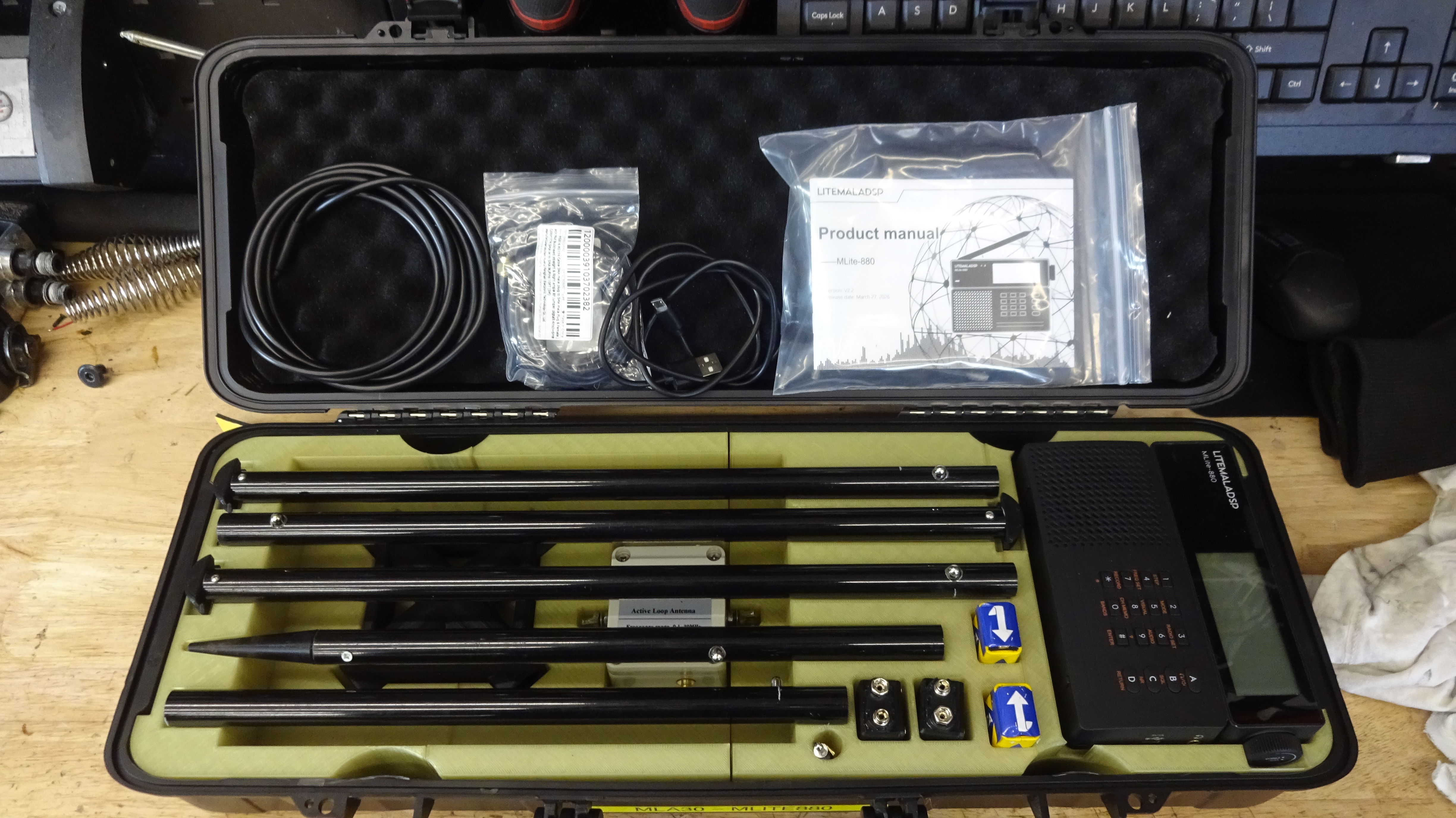 Portable demountable MLA 30 + loop antenna + mlite 880 case