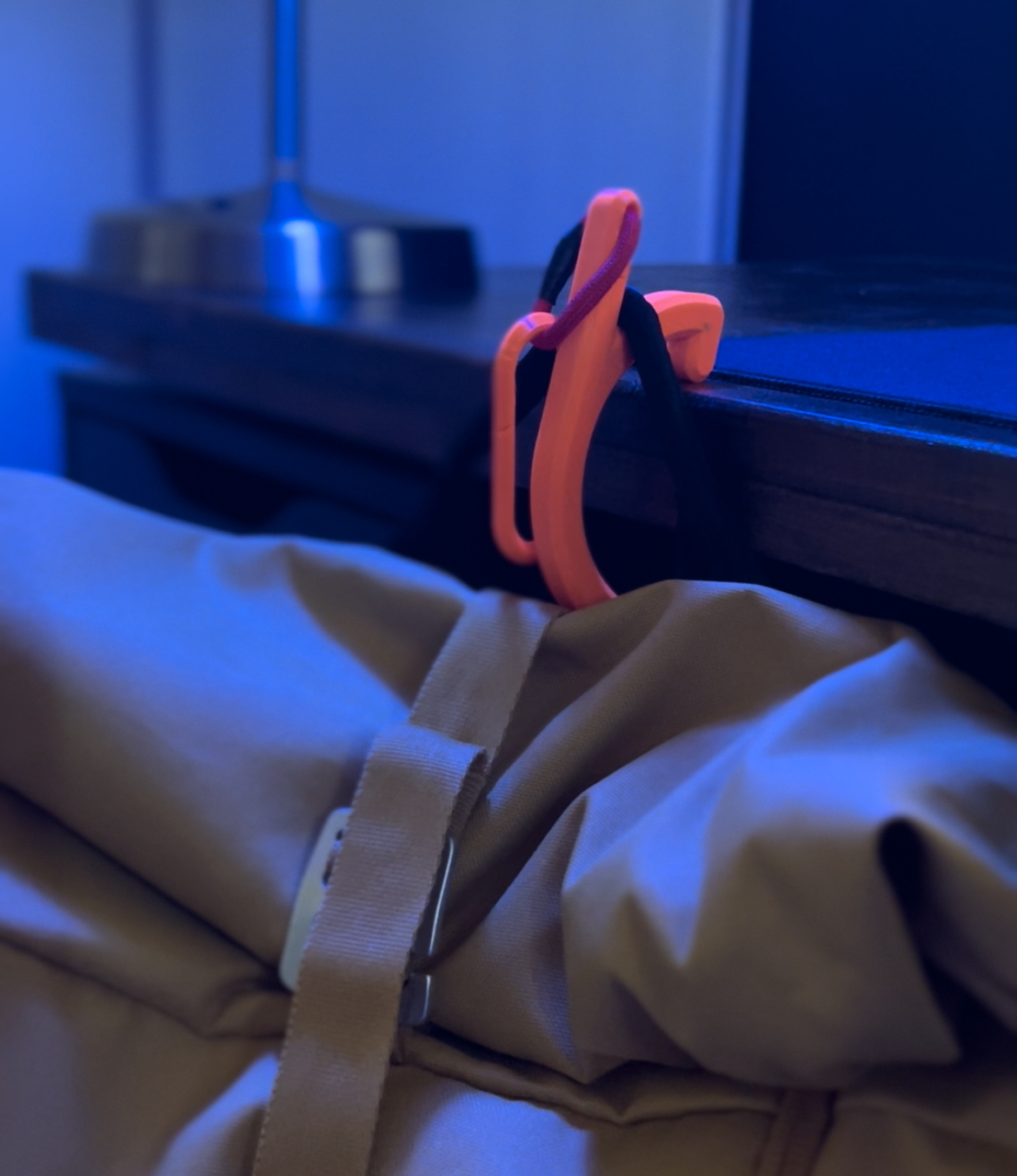 Miniatura 2 do modelo 3D BHH (Backpack Holder Hook)