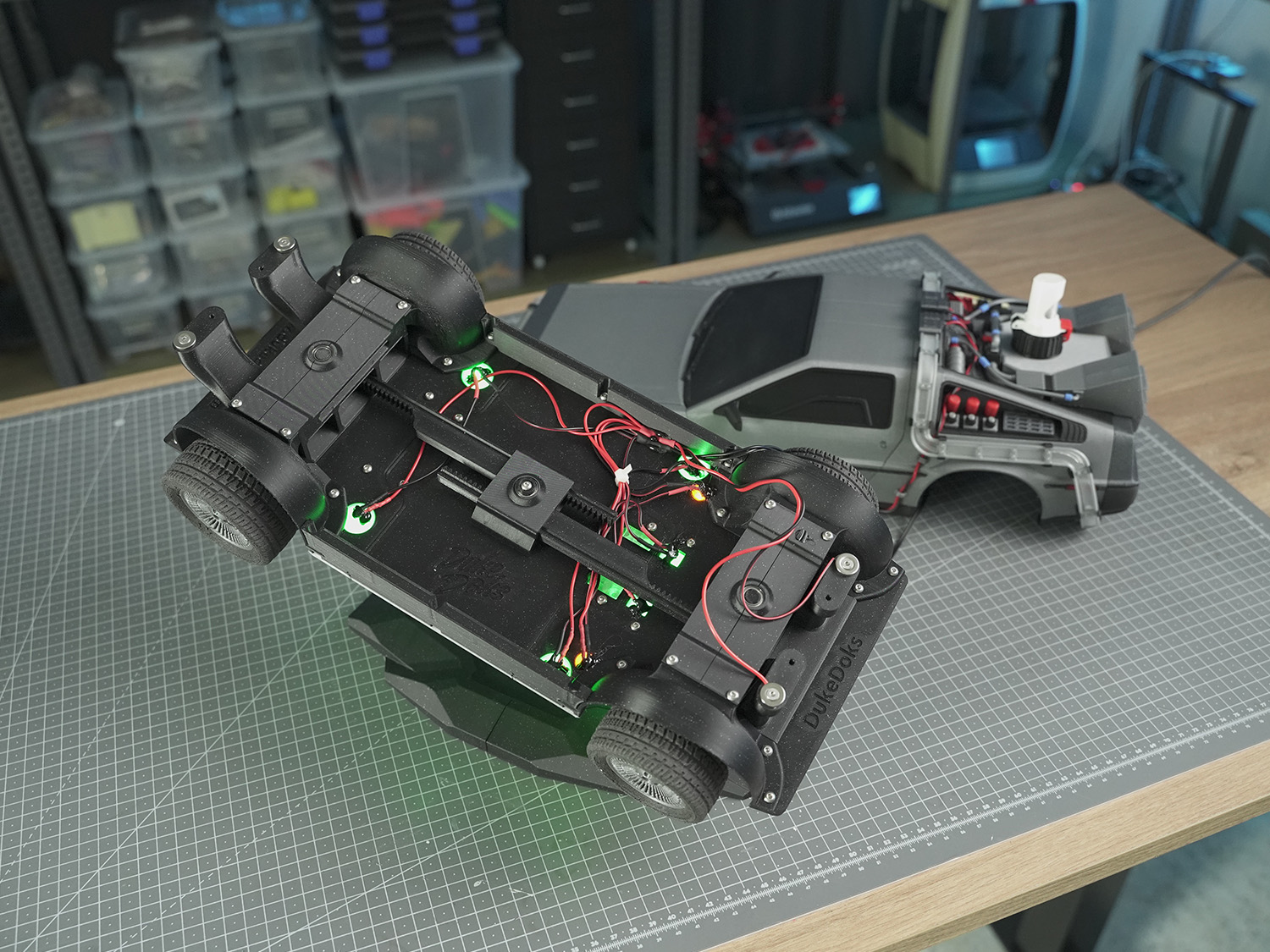 Chasis para DeLorean 1/10 — miniatura 12