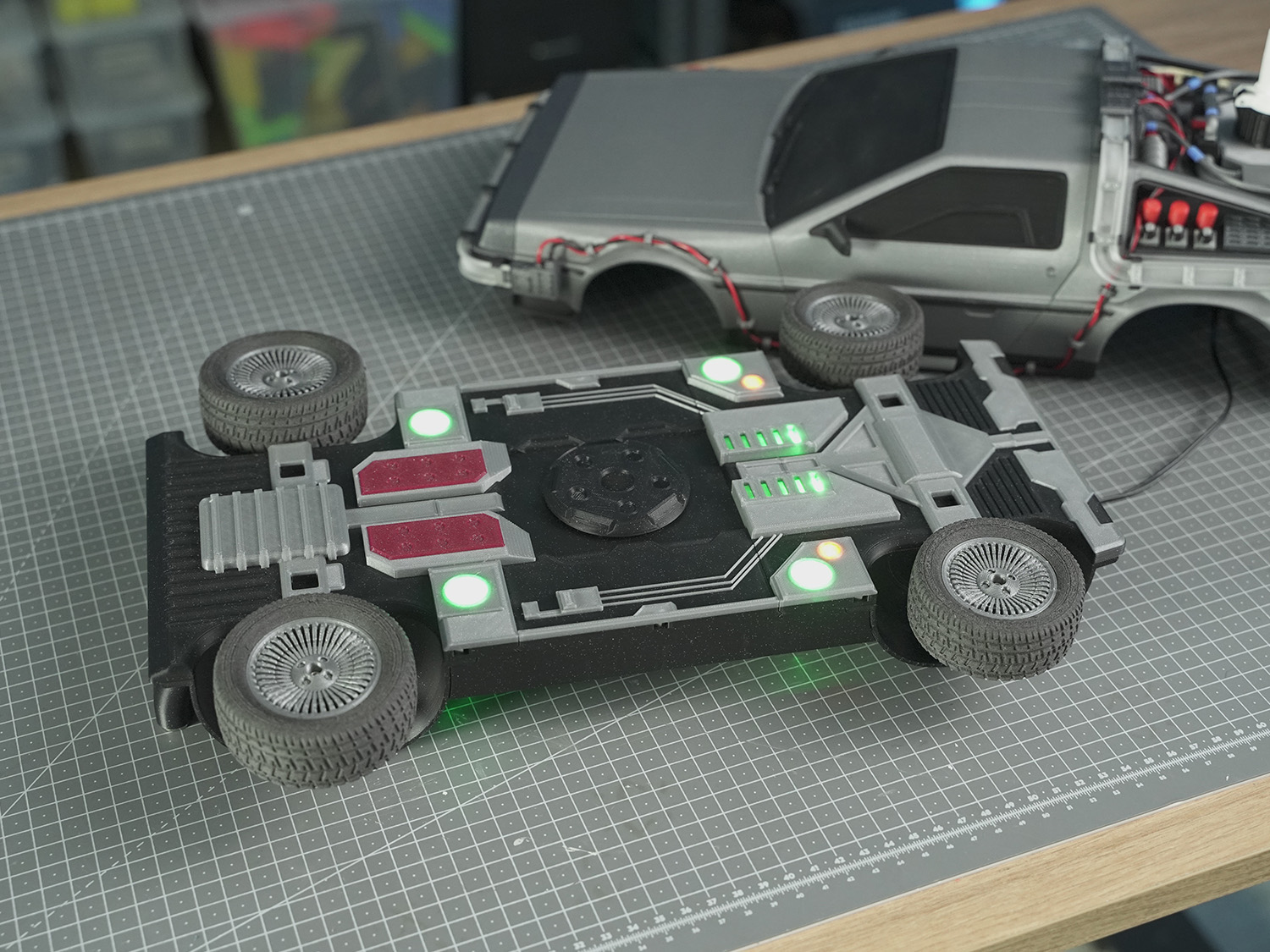 Chasis para DeLorean 1/10 — miniatura 10